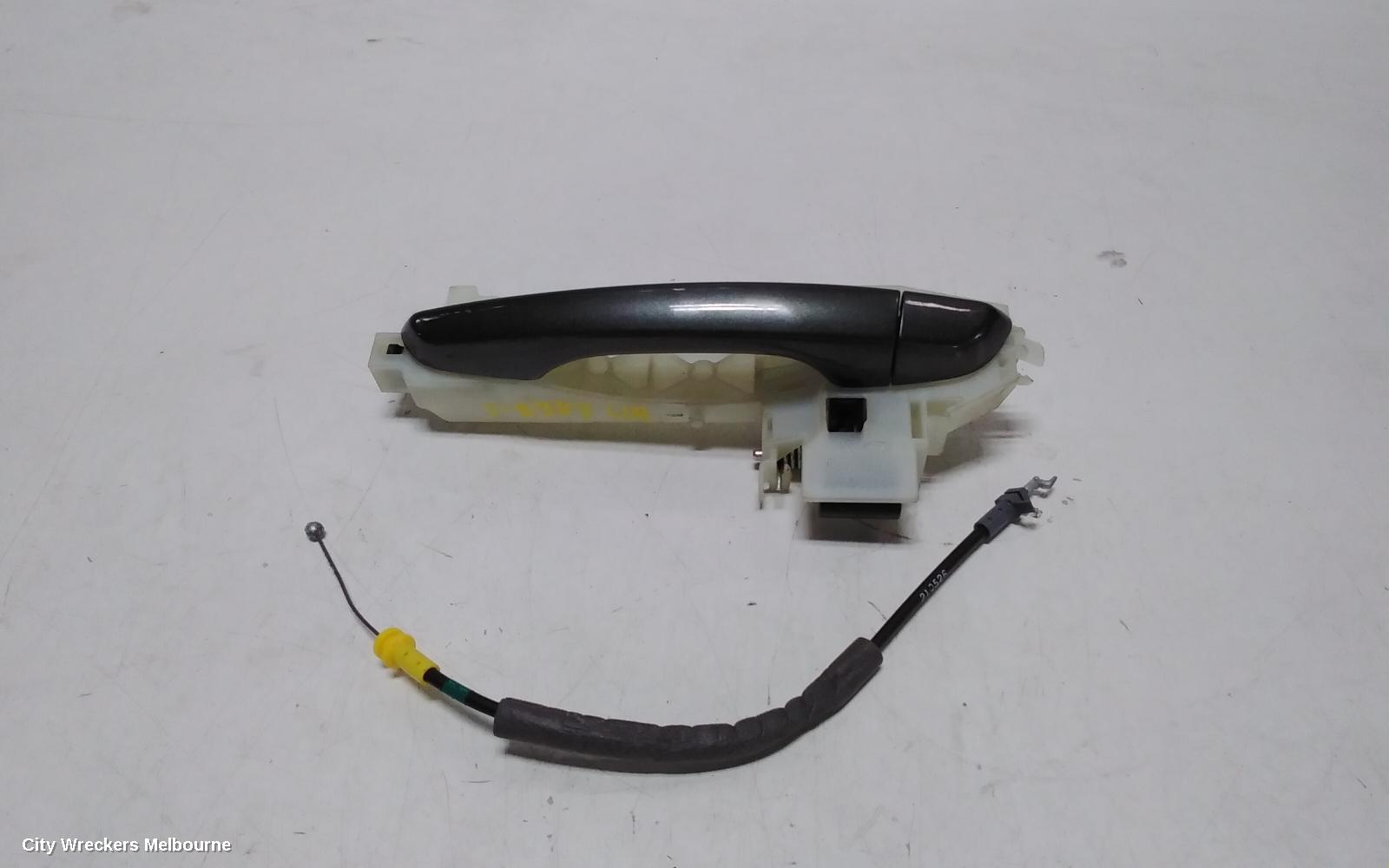 HYUNDAI I30 DOOR HANDLE, OUTER, LH REAR, NON KEYLESS ENTRY TYPE, COLOUR CODED, PD, 03/2017 ONWARDS