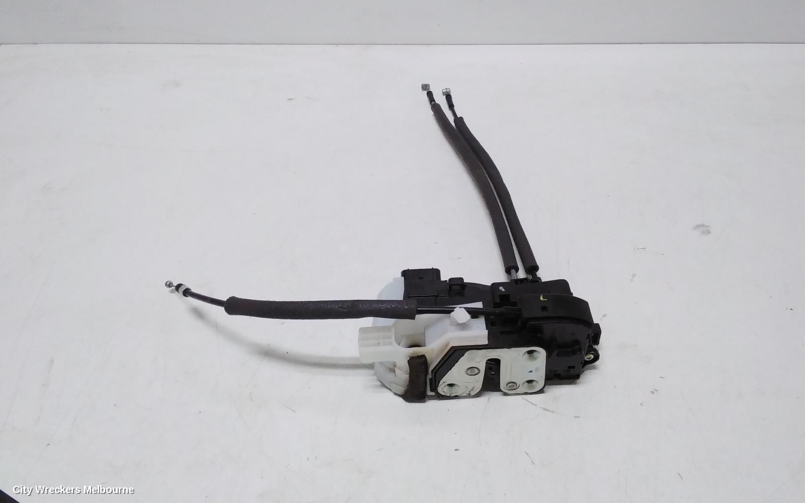 HYUNDAI IX35 DOOR/BOOT/GATE LOCK, RIGHT FRONT DOOR LOCK, LM SERIES, SLOVAKIAN BUILT (VIN TMAJ), 10/2012 - 01/2016