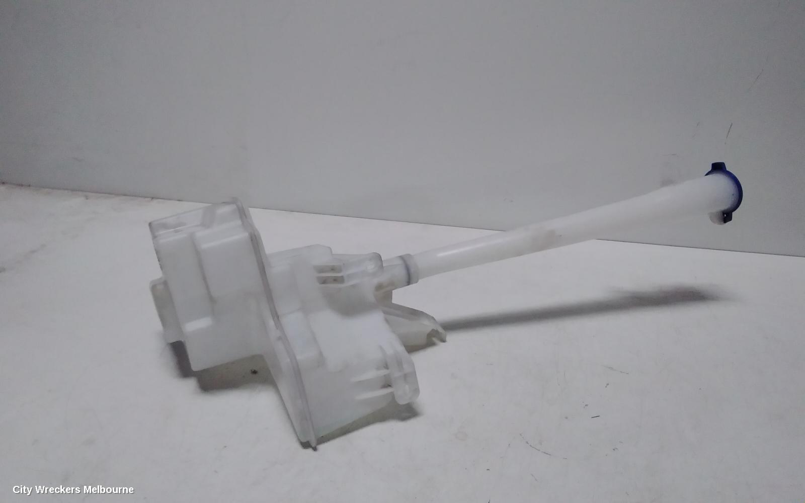 HYUNDAI STARIA WASHER BOTTLE, US4, 04/2021 ONWARDS