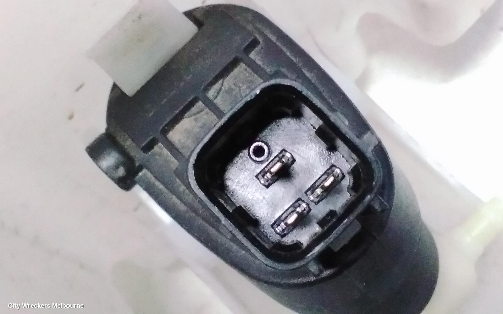 HYUNDAI STARIA WASHER BOTTLE, US4, 04/2021 ONWARDS