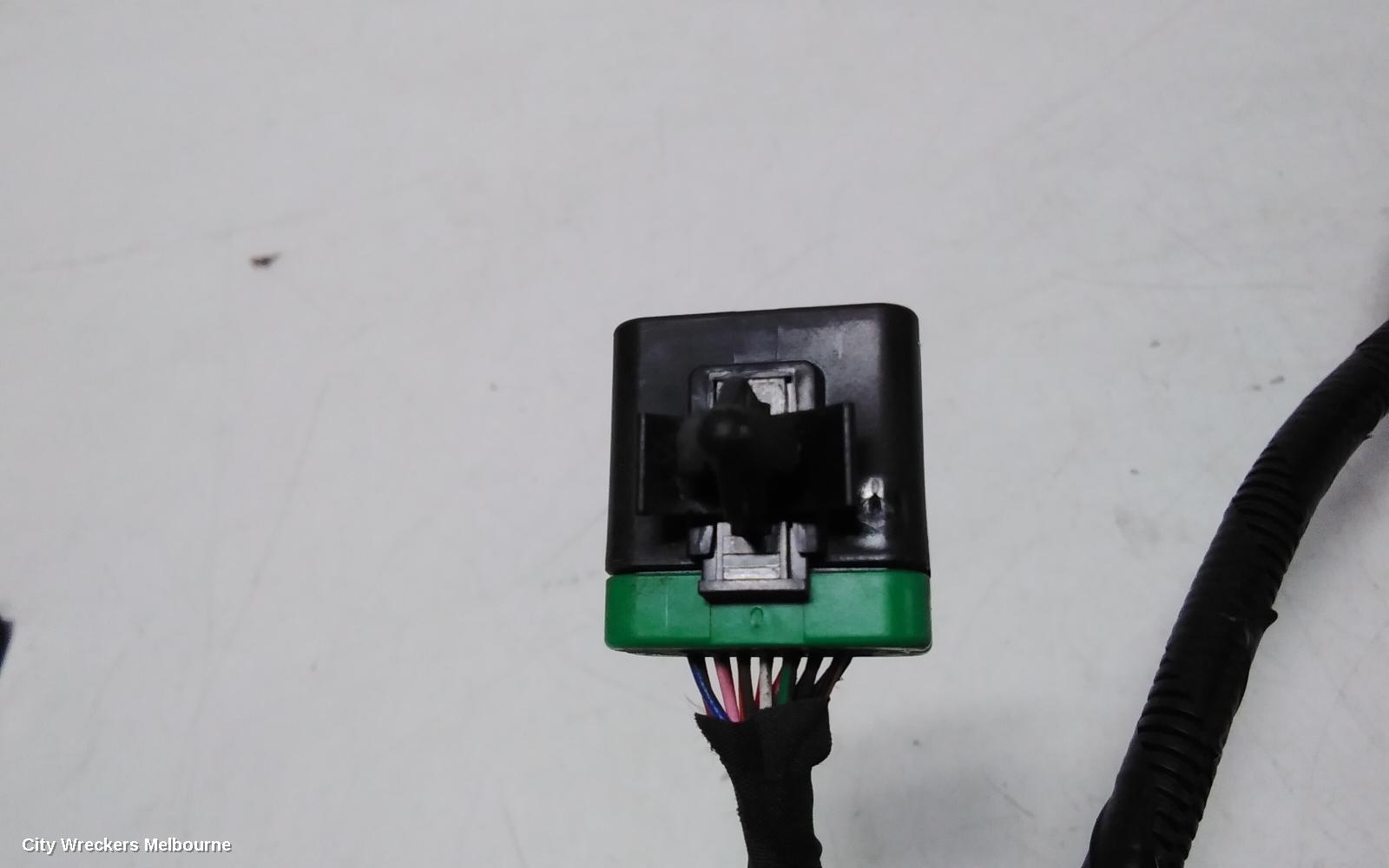 HYUNDAI STARIA, US4, 04/2021 ONWARDS, FRONT CRUSH SENSORS WITH WIRING LOMM: 113141