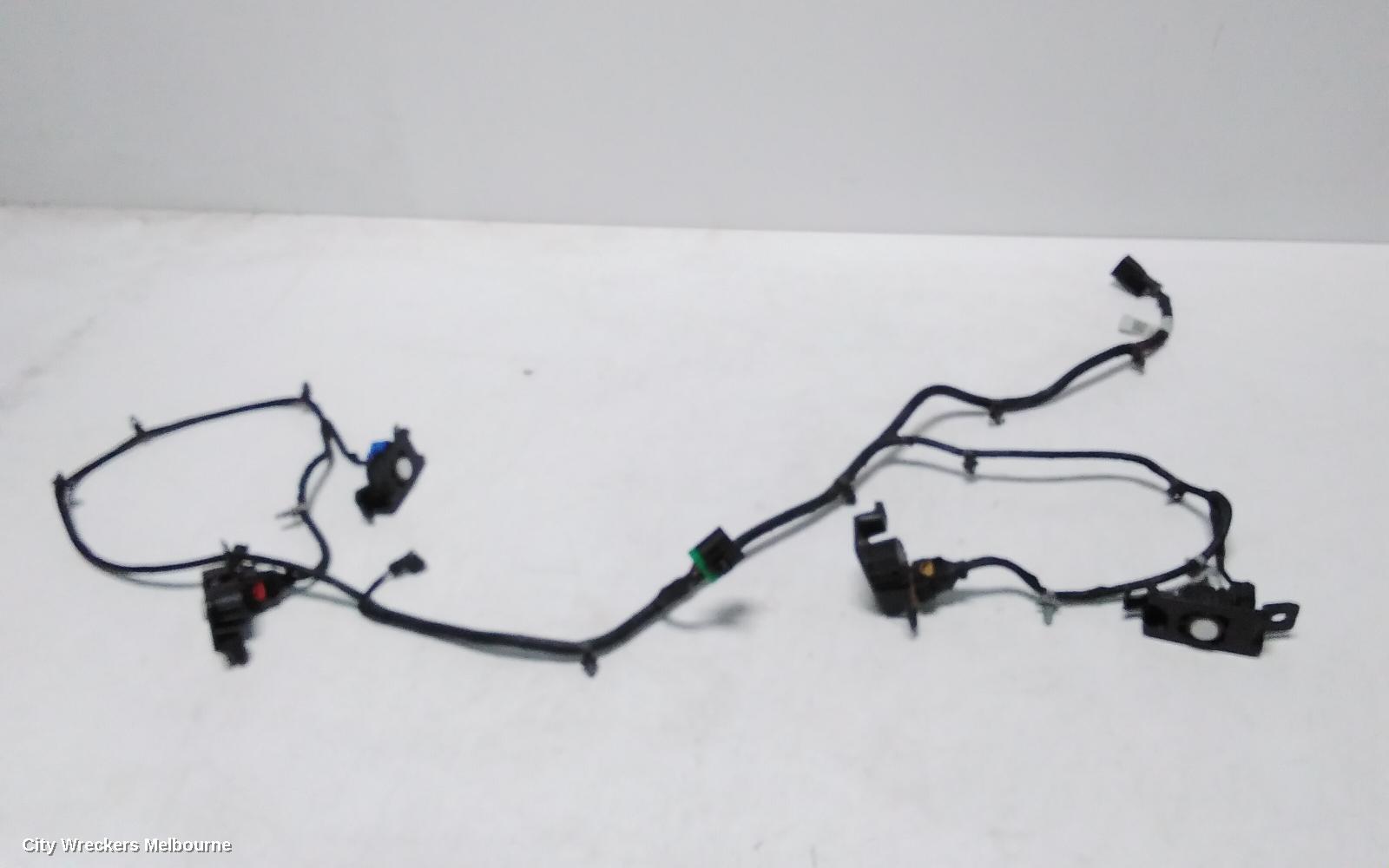 HYUNDAI STARIA, US4, 04/2021 ONWARDS, FRONT CRUSH SENSORS WITH WIRING LOMM: 113141