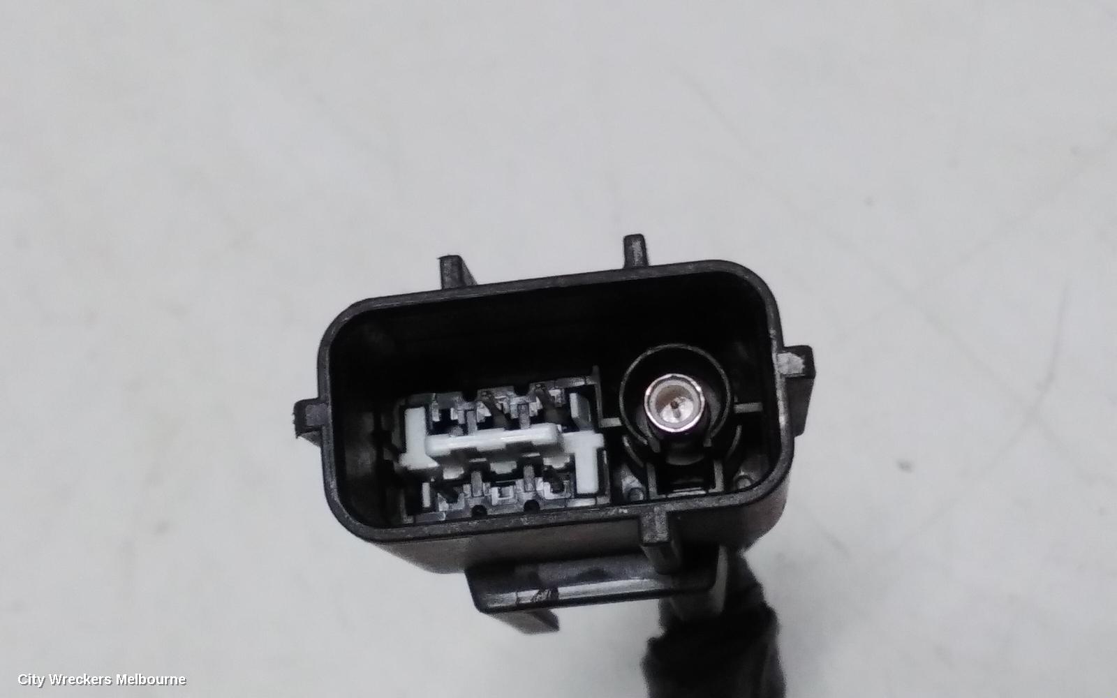 HYUNDAI STARIA, US4, 04/2021 ONWARDS, FRONT CRUSH SENSORS WITH WIRING LOMM: 113141