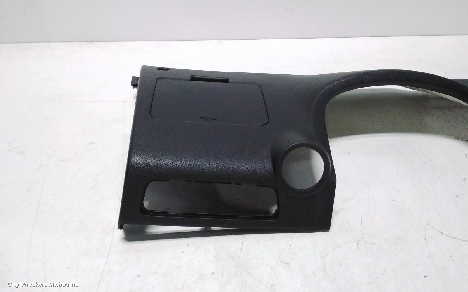 HYUNDAI I45, YF, 02/2010 - 05/2014, UNDER STEERING COVER: 113189