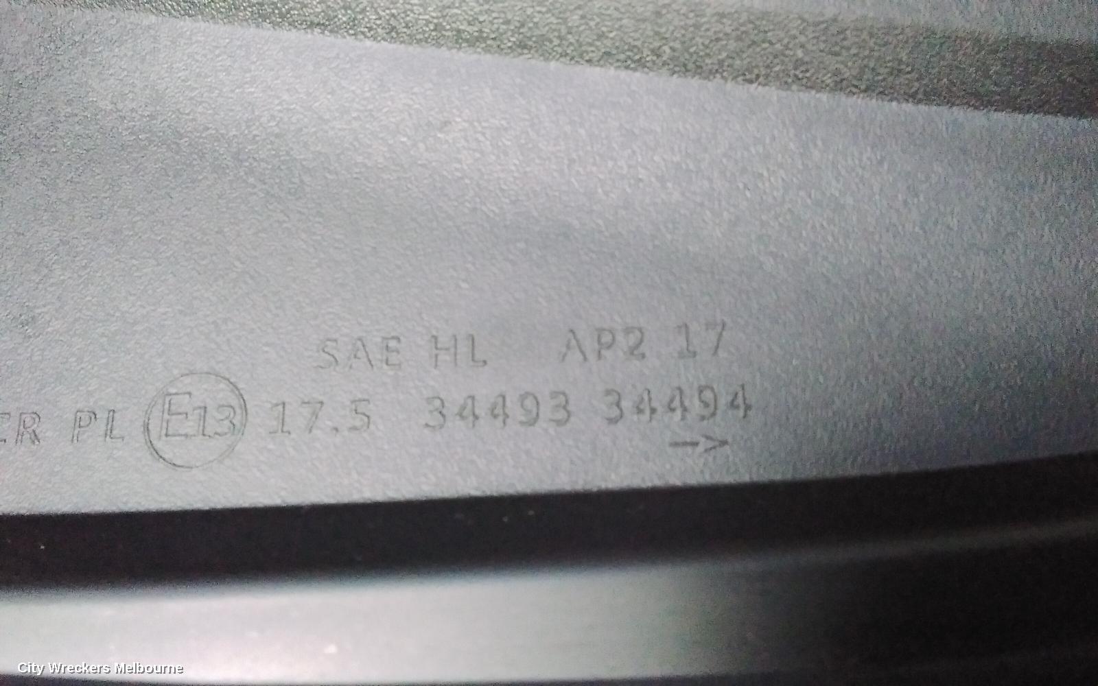 HYUNDAI I30 RIGHT HEADLAMP, PD, HATCH (S. KOREA VIN KMHH), N LINE/N LINE PREMIUM, LED TYPE, 10/2018 ONWARDS