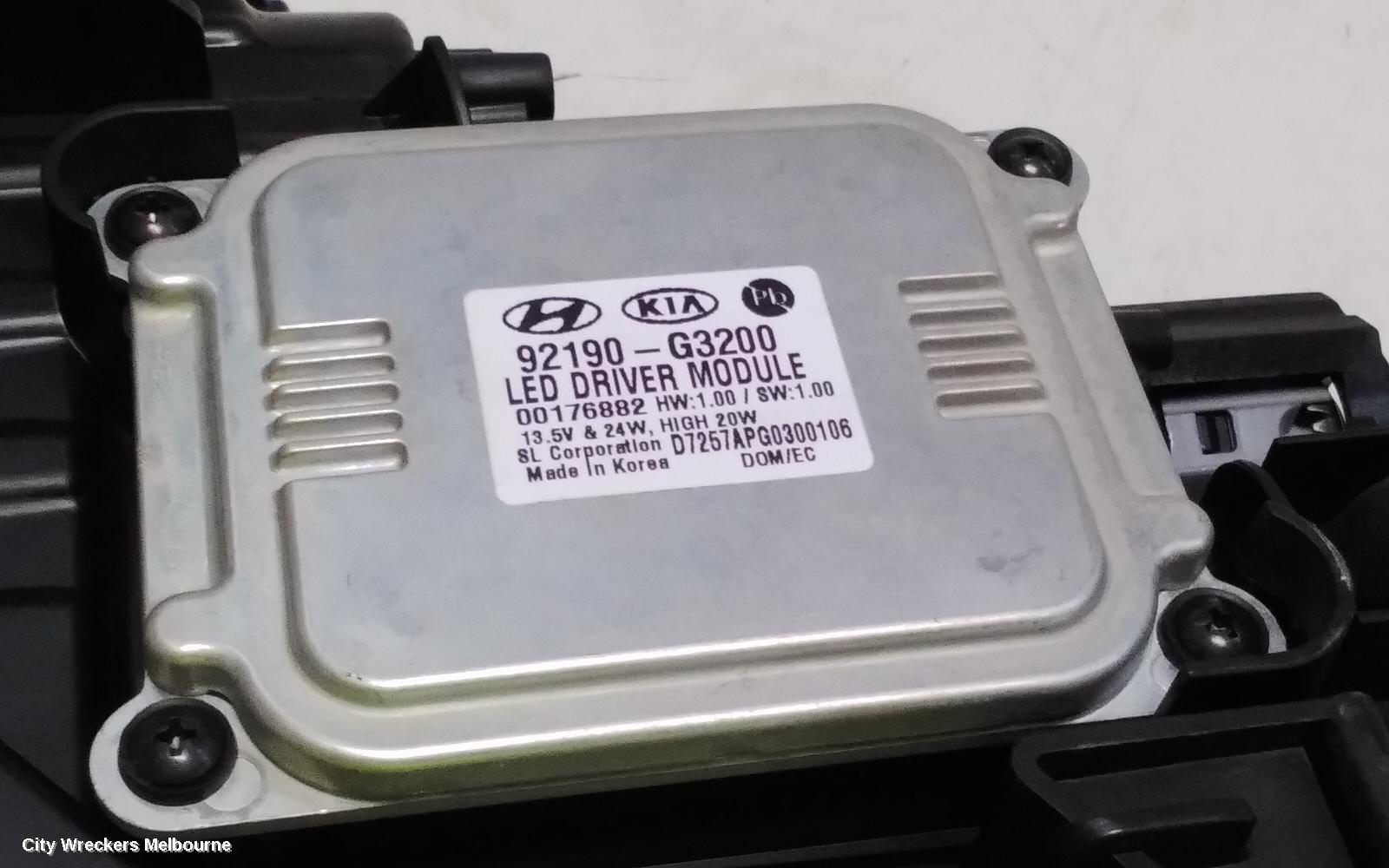HYUNDAI I30 RIGHT HEADLAMP, PD, HATCH (S. KOREA VIN KMHH), N LINE/N LINE PREMIUM, LED TYPE, 10/2018 ONWARDS