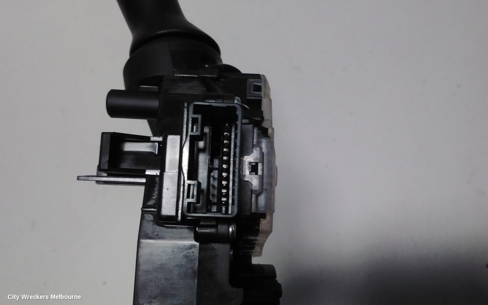 TOYOTA KLUGER COMBINATION SWITCH, FLASHER SWITCH, GSU40-GSU45, W/ FOGLAMP TYPE, 05/2007 - 12/2013
