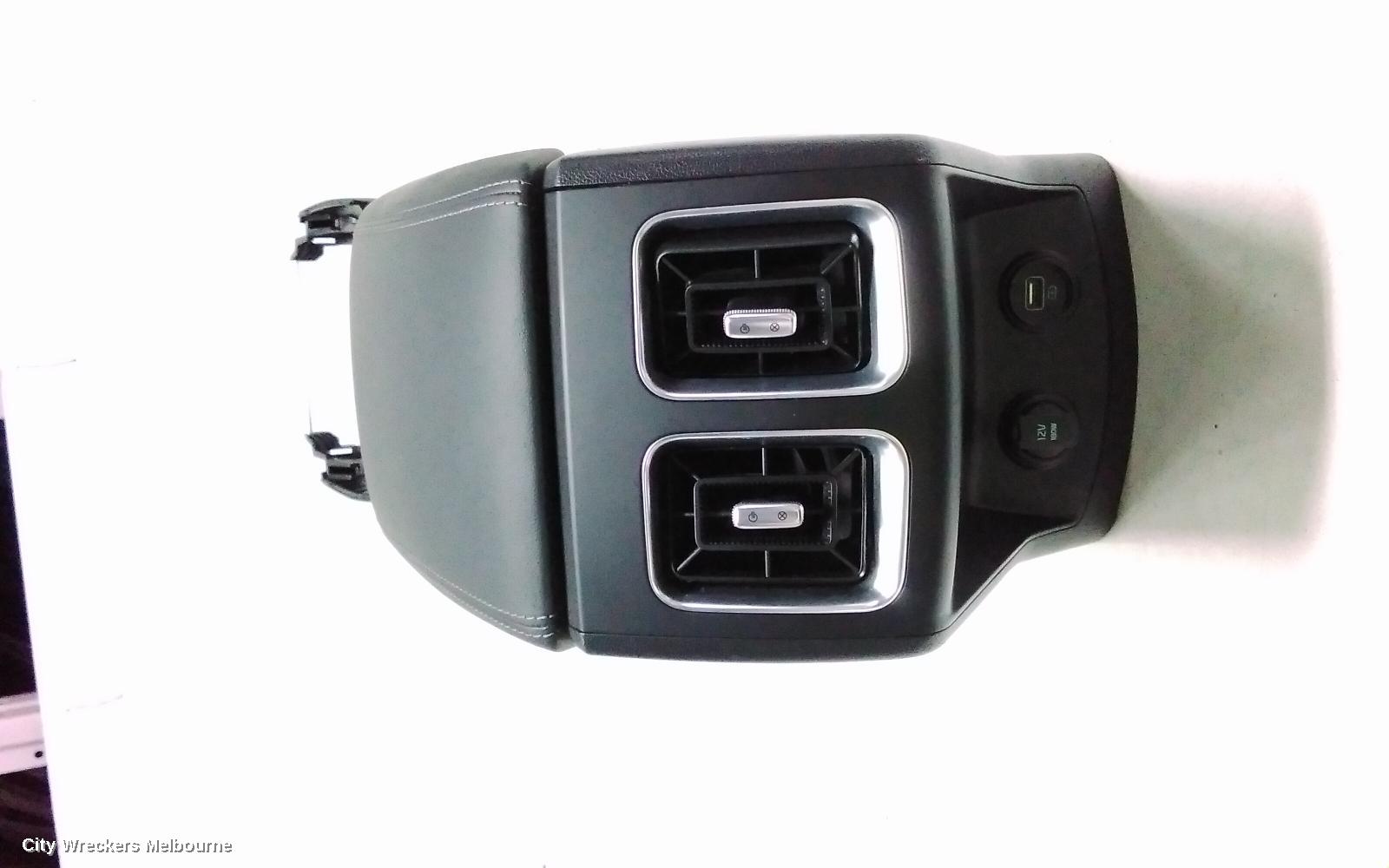 KIA SORENTO CONSOLE, MQ4, LID ONLY, 02/2020 ONWARDS