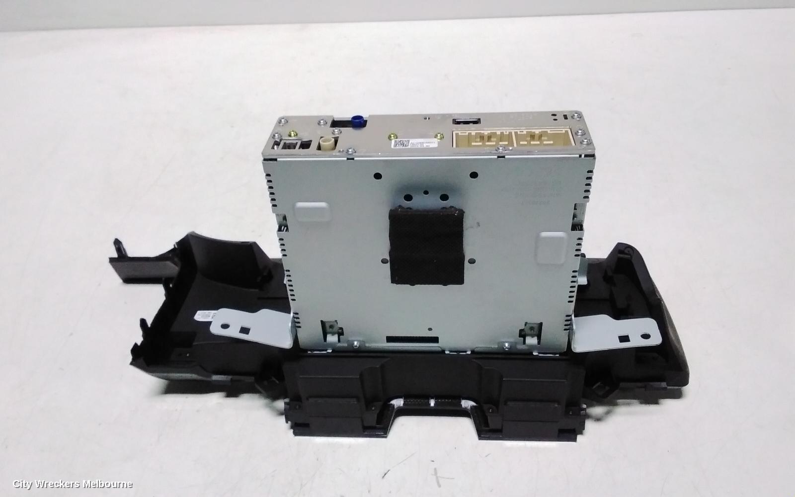 KIA SORENTO RADIO/CD/DVD/SAT/TV, HEAD UNIT & DISPLAY, 10.25IN, W/ SAT NAV TYPE, MQ4, 02/2020 - 09/2023