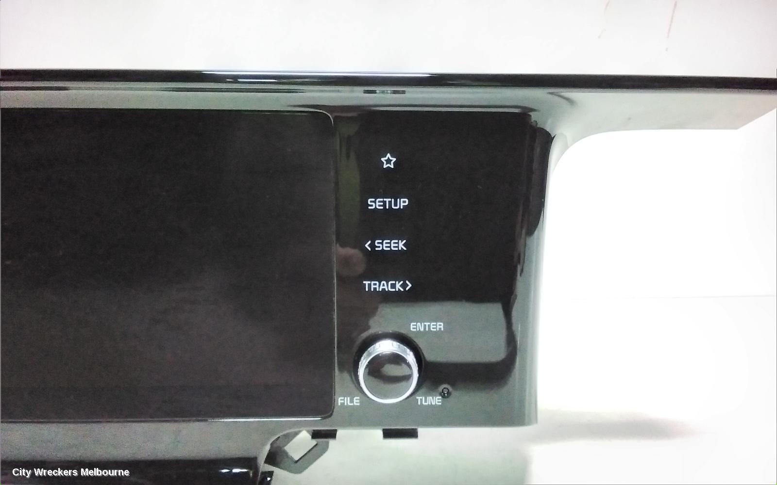 KIA SORENTO RADIO/CD/DVD/SAT/TV, HEAD UNIT & DISPLAY, 10.25IN, W/ SAT NAV TYPE, MQ4, 02/2020 - 09/2023
