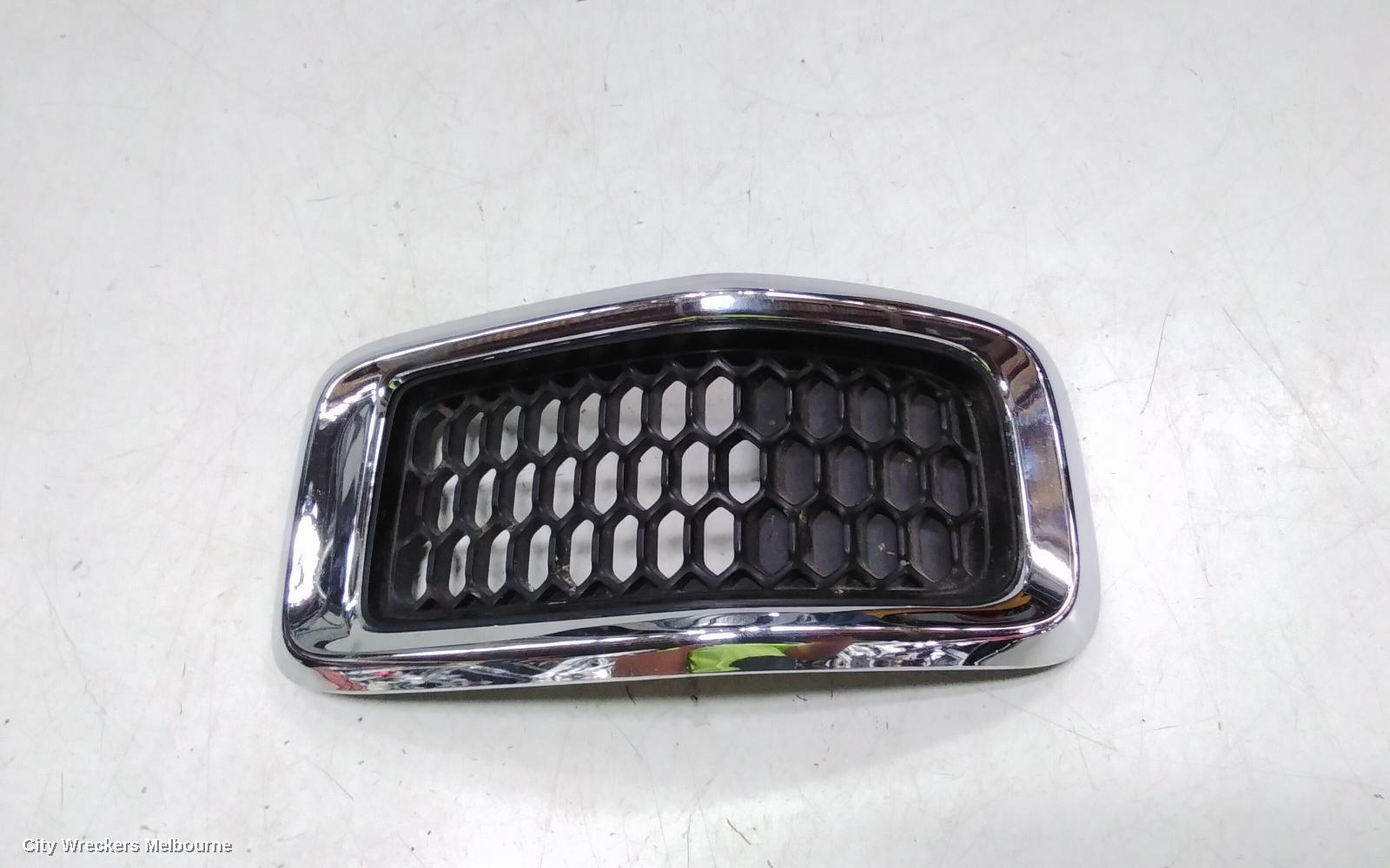 JEEP CHEROKEE GRILLE, RADIATOR GRILLE, KL, SPORT/LIMITED/LONGITUDE, CHROME, 02/2014 - 03/2018