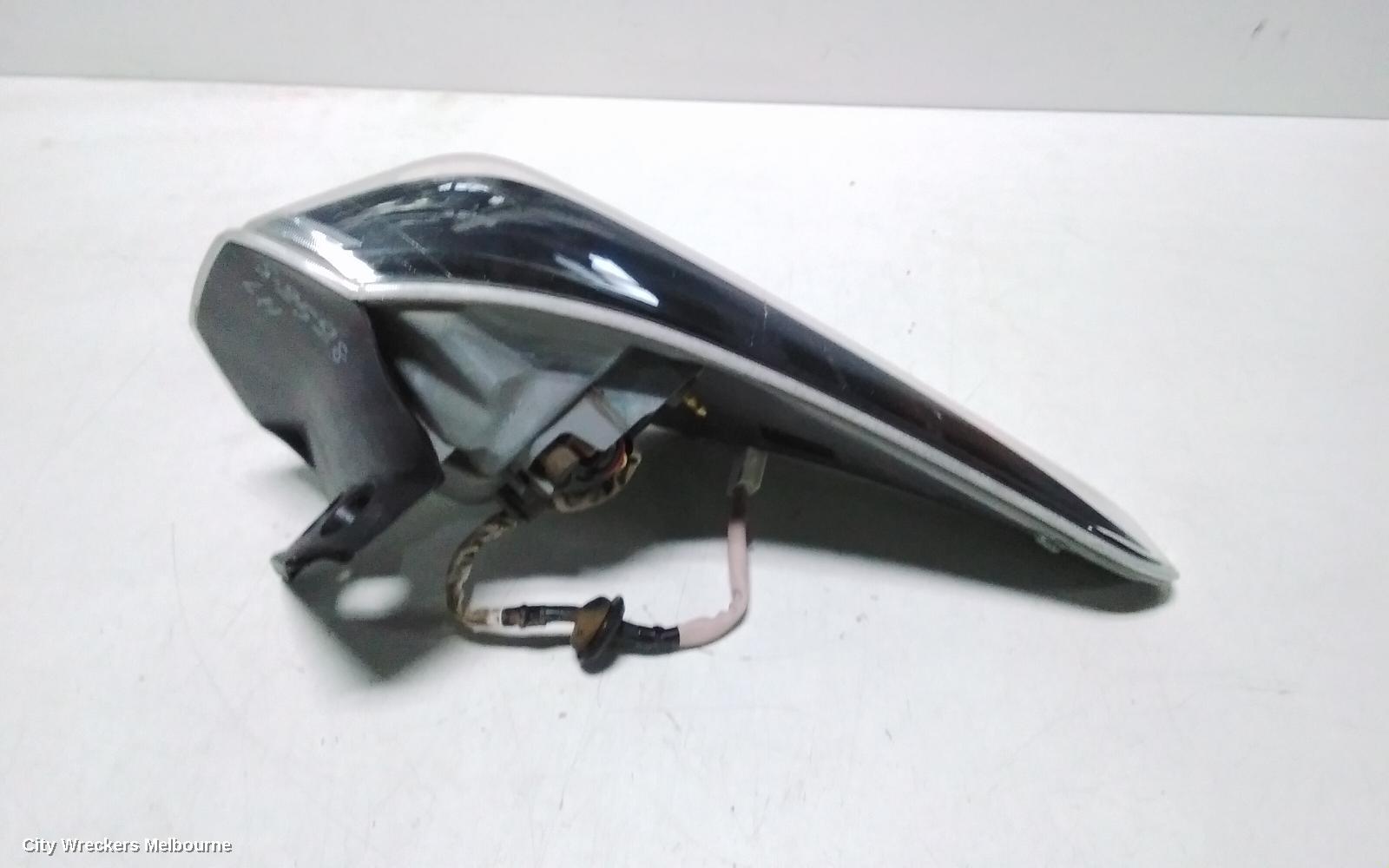 TOYOTA KLUGER LEFT TAILLIGHT, GSU50/GSU55, 12/2013 - 02/2021