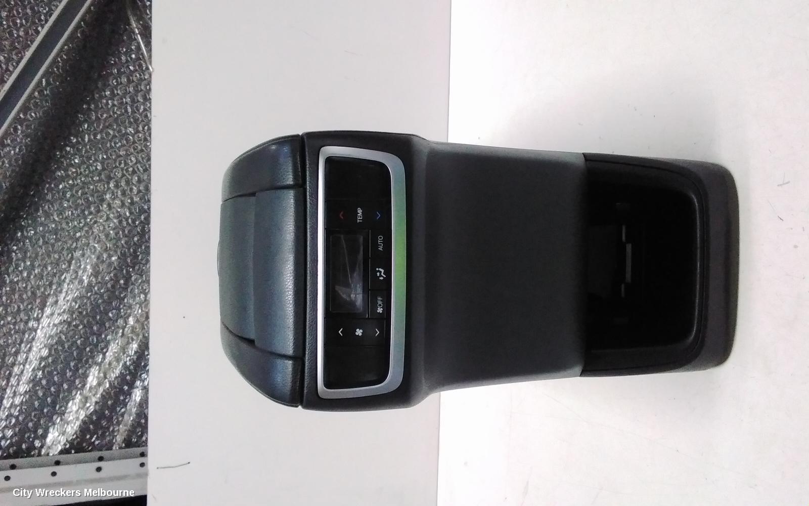 TOYOTA KLUGER CONSOLE, XU50 SERIES, BLACK, 12/2013 - 02/2021