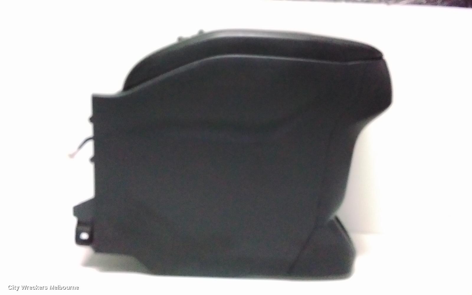 TOYOTA KLUGER CONSOLE, XU50 SERIES, BLACK, 12/2013 - 02/2021