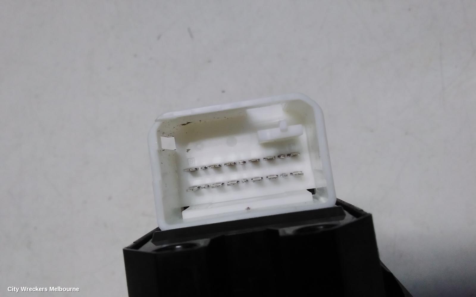 TOYOTA KLUGER PWR DR WIND SWITCH, RH FRONT (MASTER SWITCH), GSU50/GSU55, 12/2013 - 02/2021