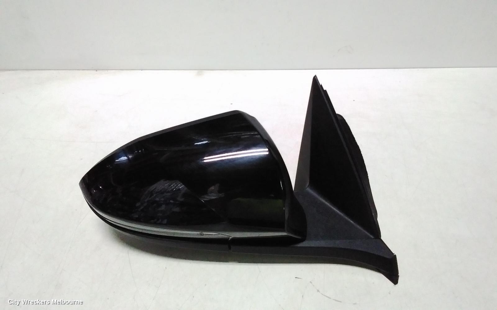 HYUNDAI TUCSON RIGHT DOOR MIRROR, NX4, W/ POWER FOLDING, HEATED, NON CAMERA TYPE, COLOUR CODED, 02/2021 - 01/2024