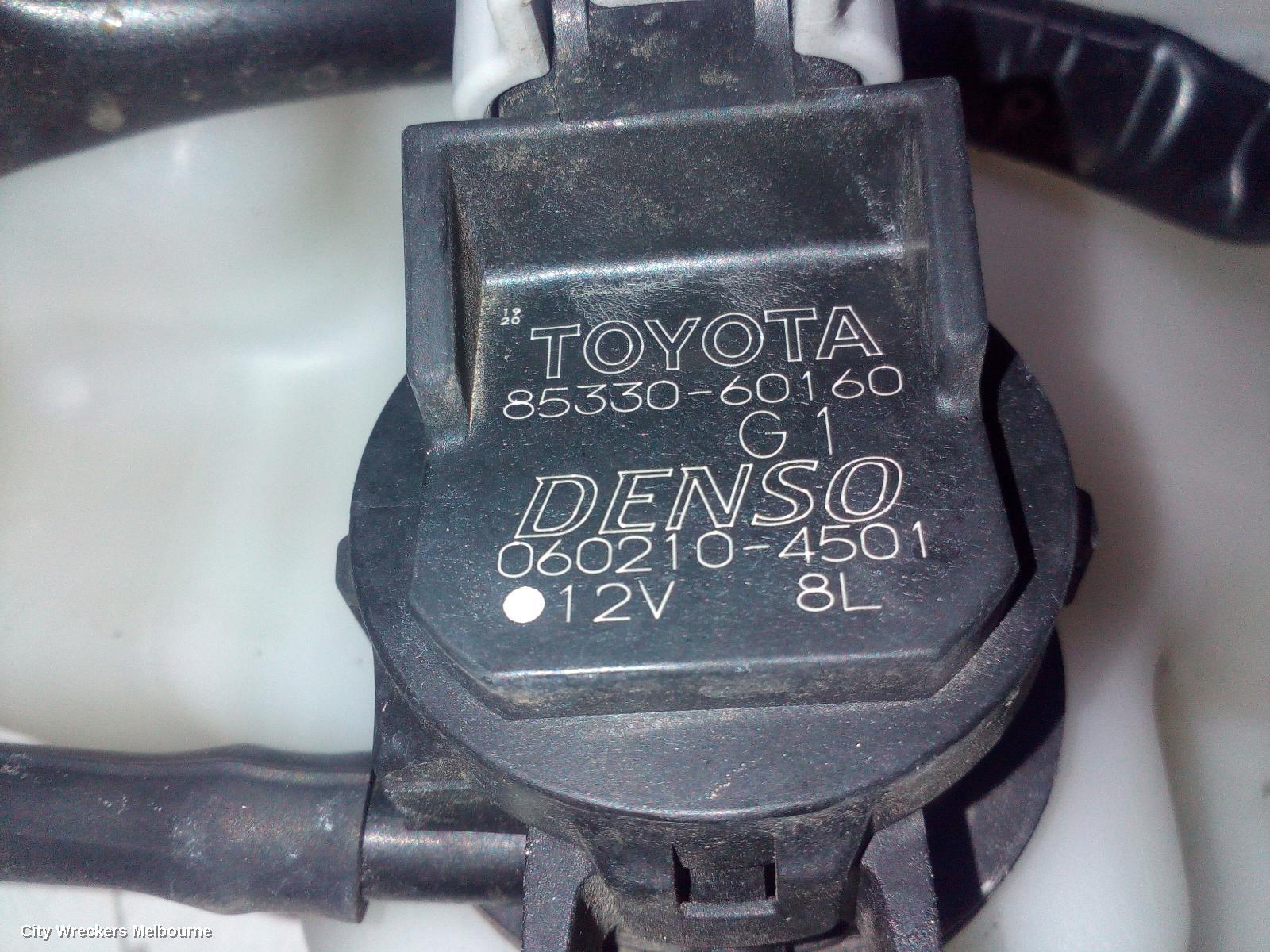 TOYOTA HIACE WASHER BOTTLE, TRH/KDH, 03/2005 - 04/2019