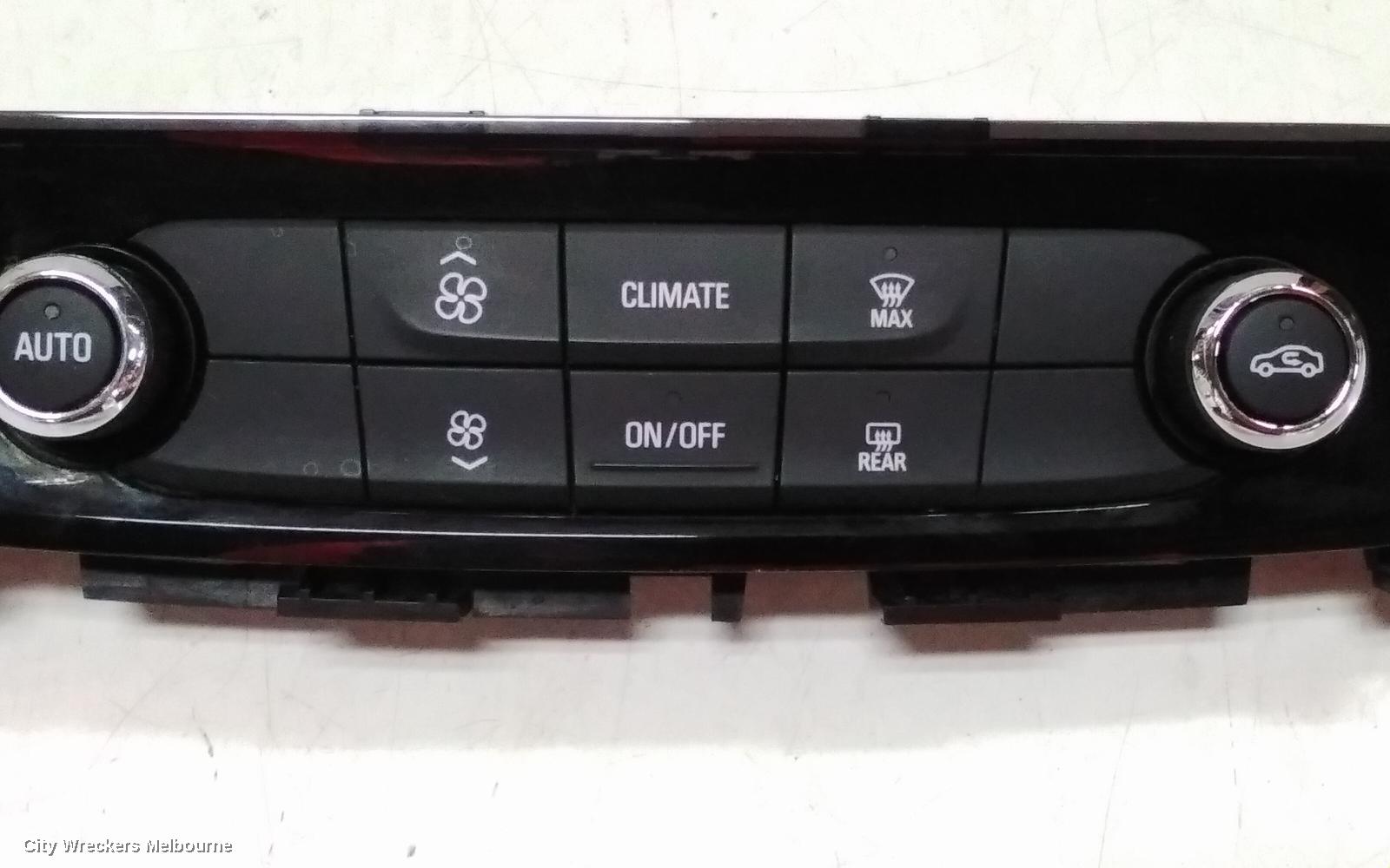 HOLDEN COMMODORE HEATER/AC CONTROLS, DUAL CLIMATE CONTROL, FRONT & REAR HEATED SEAT TYPE, ZB, 10/2017 - 12/2020