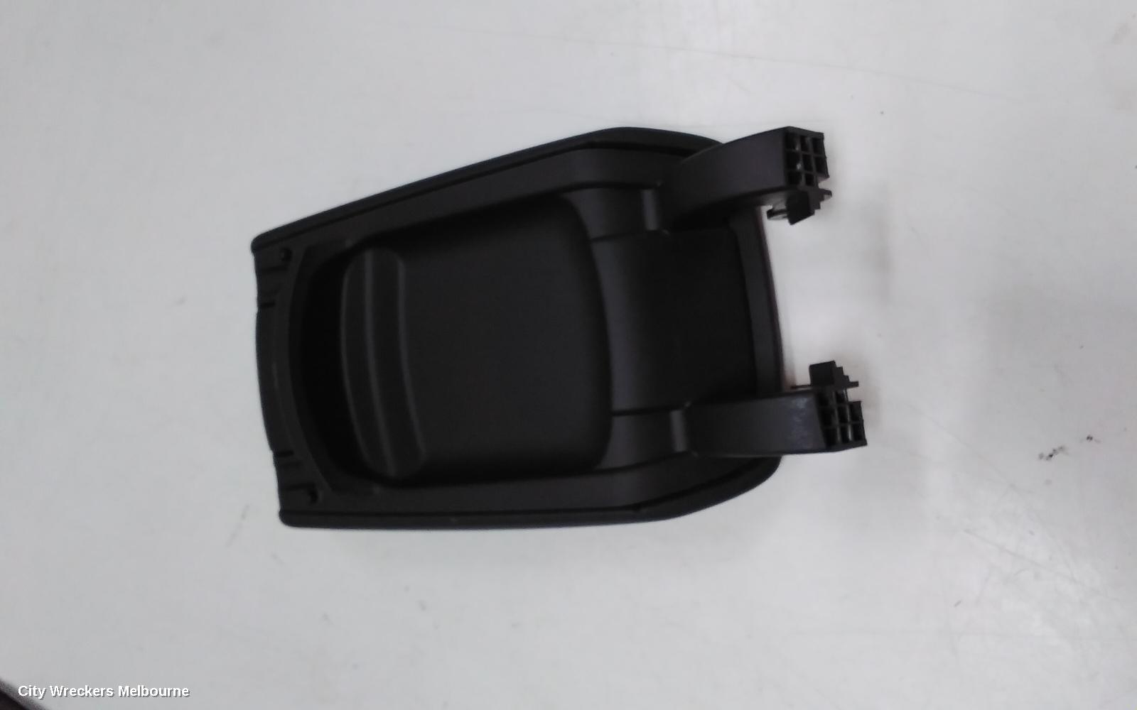 HOLDEN COMMODORE CONSOLE, CONSOLE LID ONLY, CLOTH, LT, BZ, 10/2017 - 12/2020