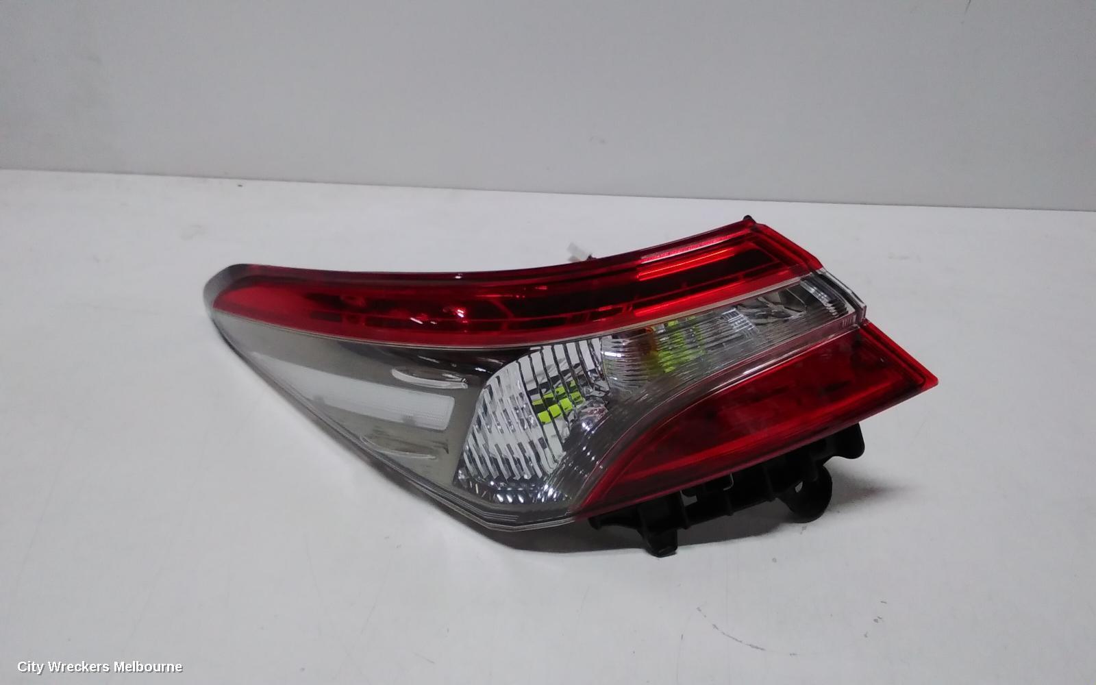 TOYOTA CAMRY LEFT TAILLIGHT, XV70, IN BODY, NON LED TYPE, 09/2017 - 01/2021