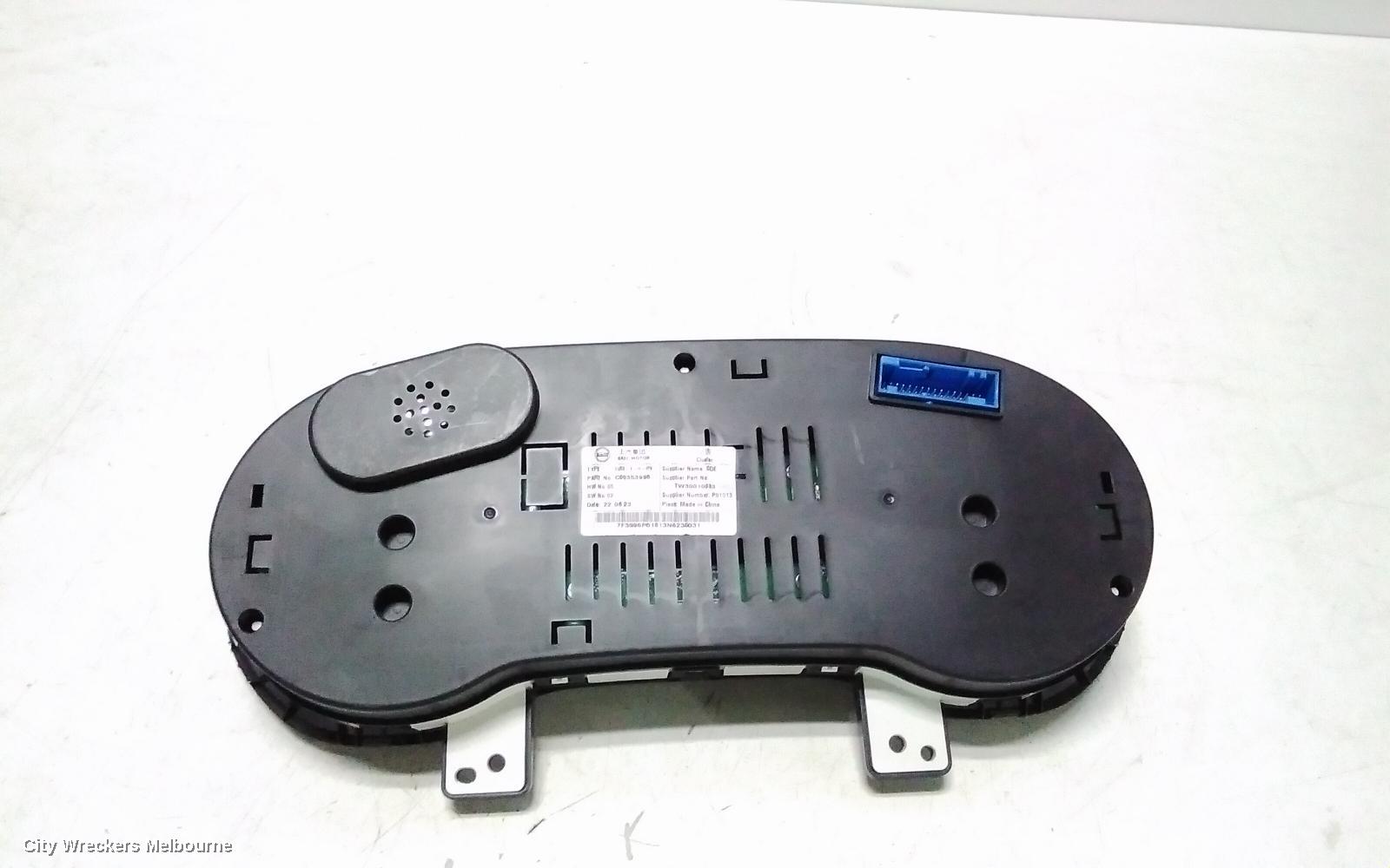 LDV DELIVER 9 INSTRUMENT CLUSTER, DISPLAY CLUSTER, AUTO T/M, 07/2020 ONWARDS