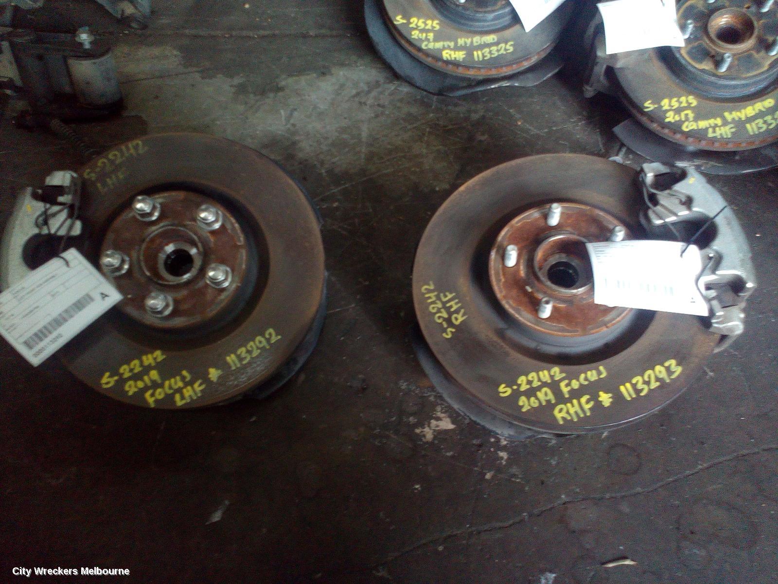 FORD FOCUS RIGHT FRONT HUB ASSEMBLY, SA, 10/2018 ONWARDS