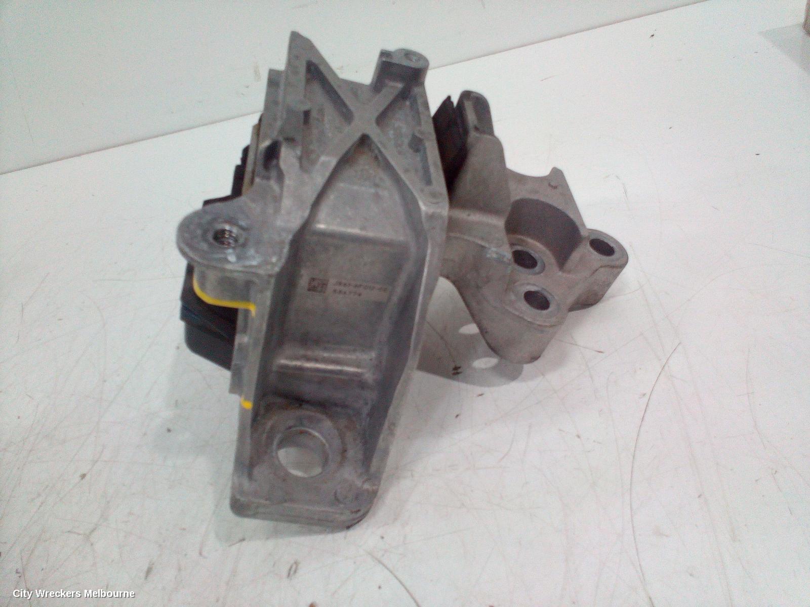 FORD FOCUS MOUNT, SA, 10/2018 - 12/2024