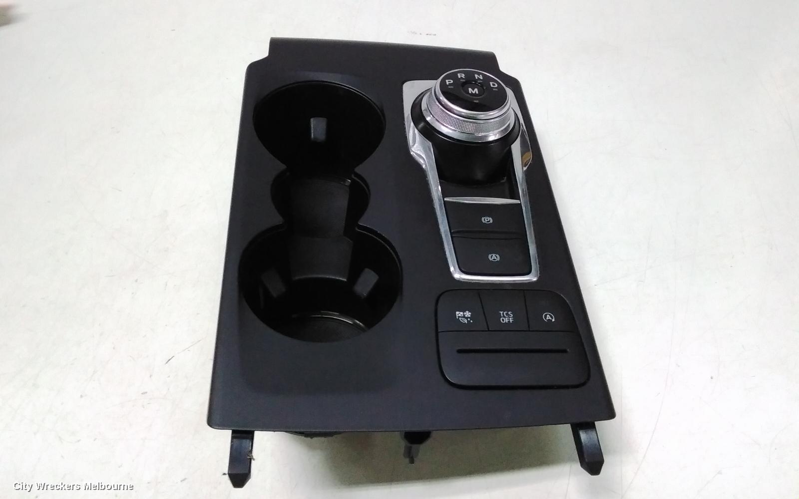 FORD FOCUS GEAR STICK/SHIFTER, SA, AUTO SHIFTER, 10/2018 ONWARDS