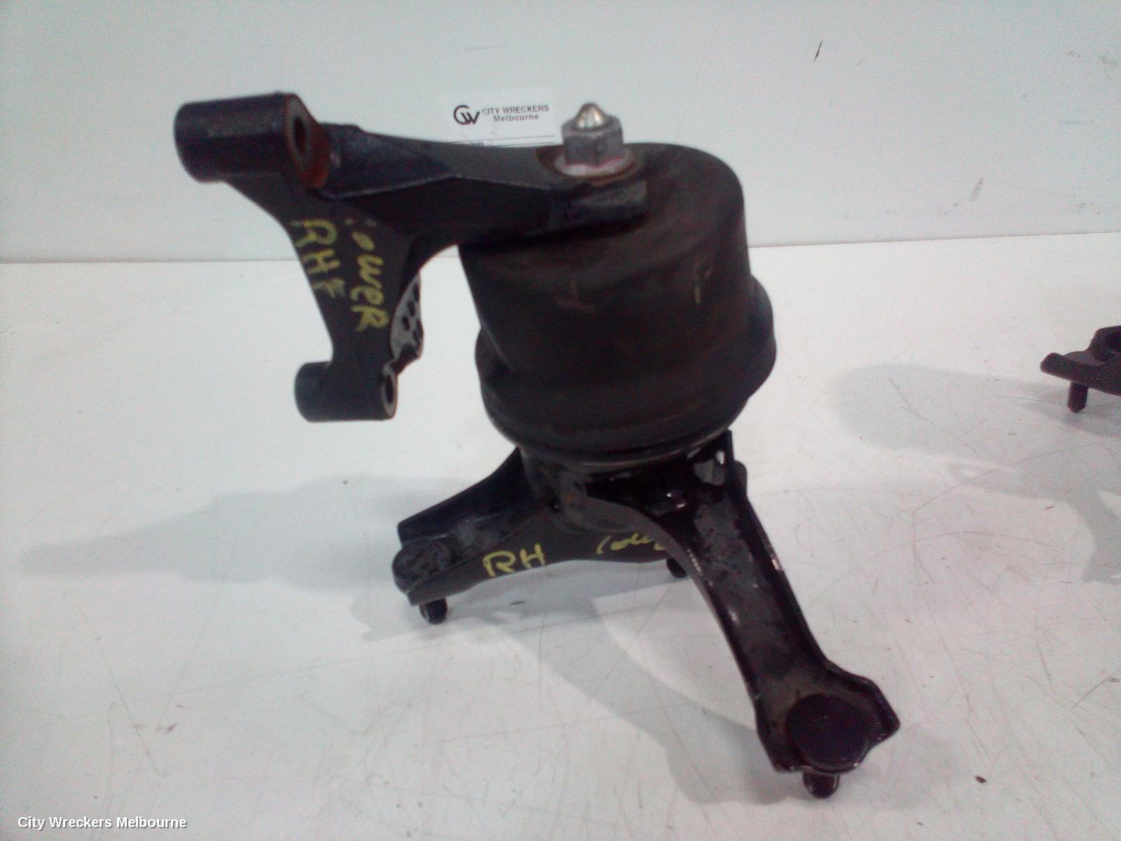 TOYOTA CAMRY MOUNT, XV50, 05/2015 - 10/2017