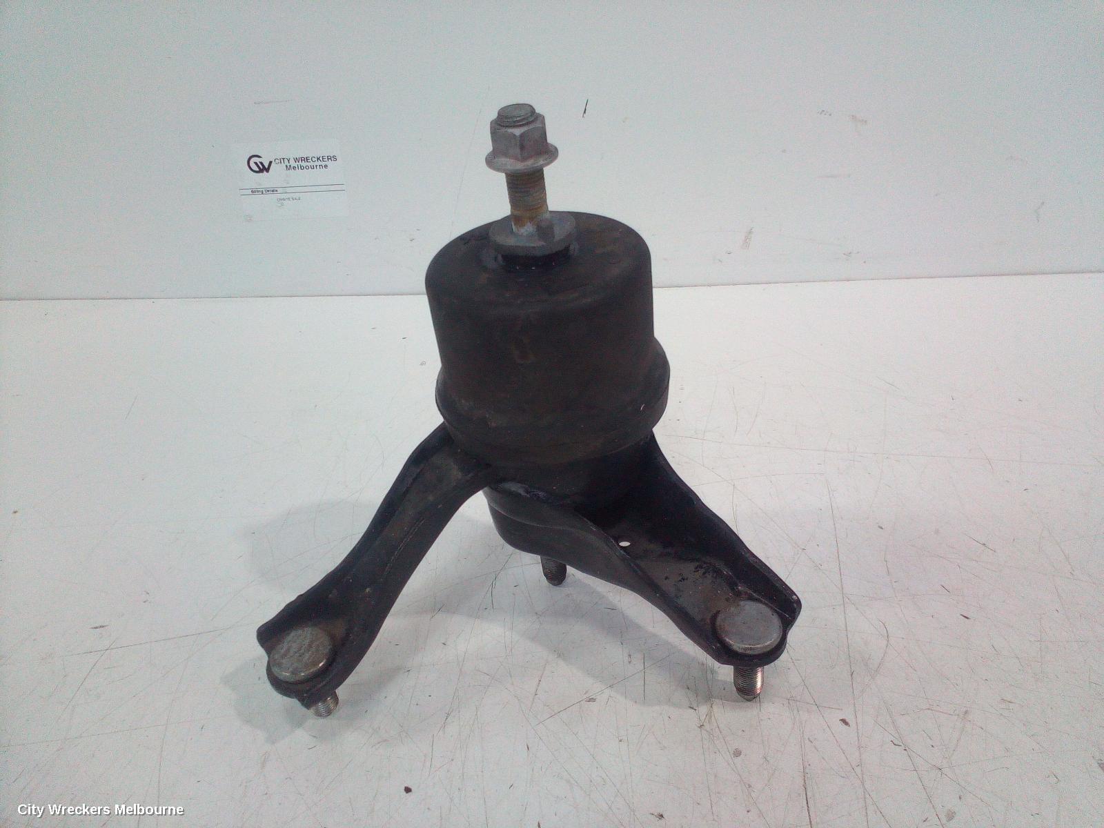 TOYOTA CAMRY MOUNT, XV50, 05/2015 - 10/2017
