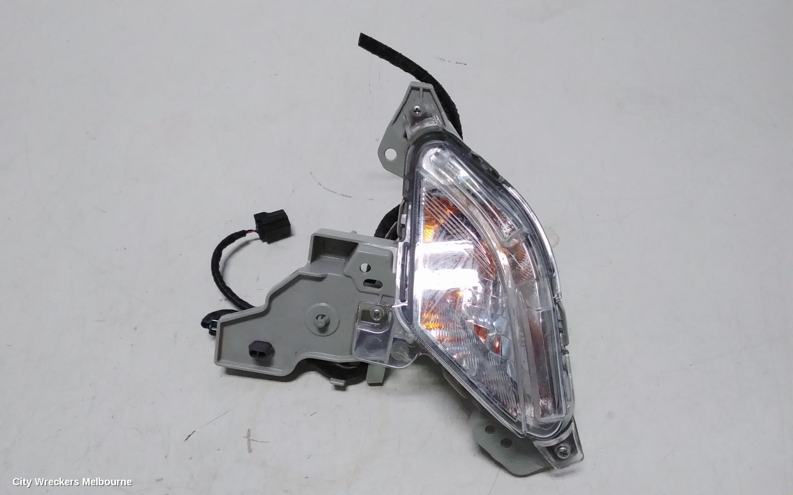 MAZDA CX3 RIGHT INDICATOR/FOG/SIDE, BUMPER FLASHER, DK, 03/2015 ONWARDS