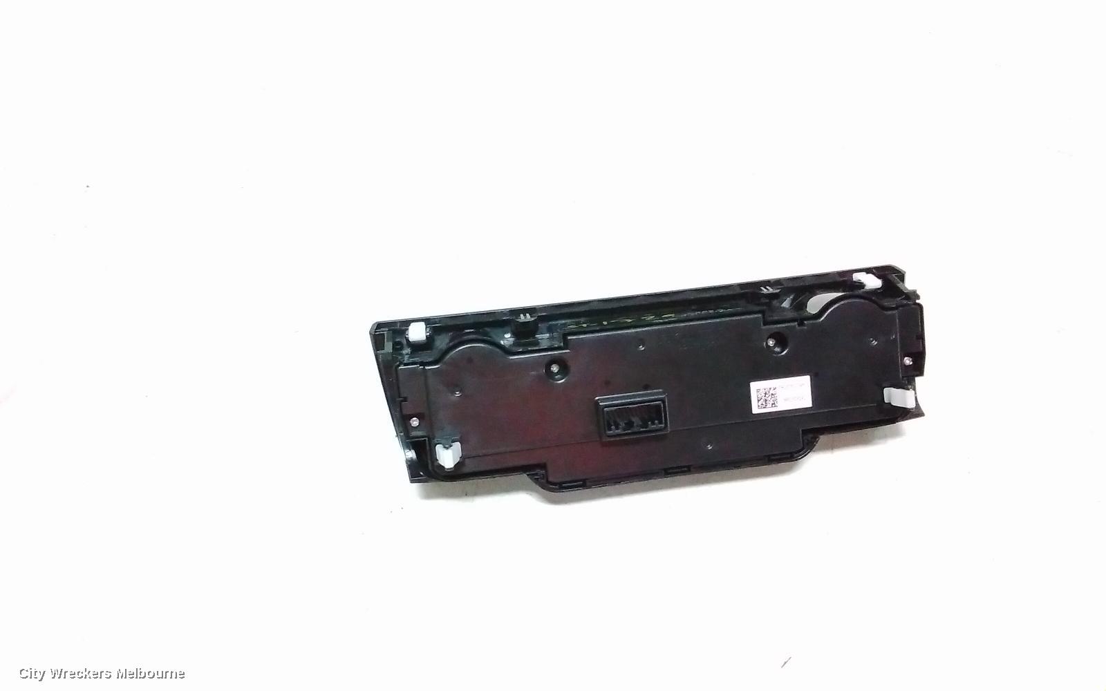HONDA CRV HEATER/AC CONTROLS, RW, 05/2017 - 08/2023