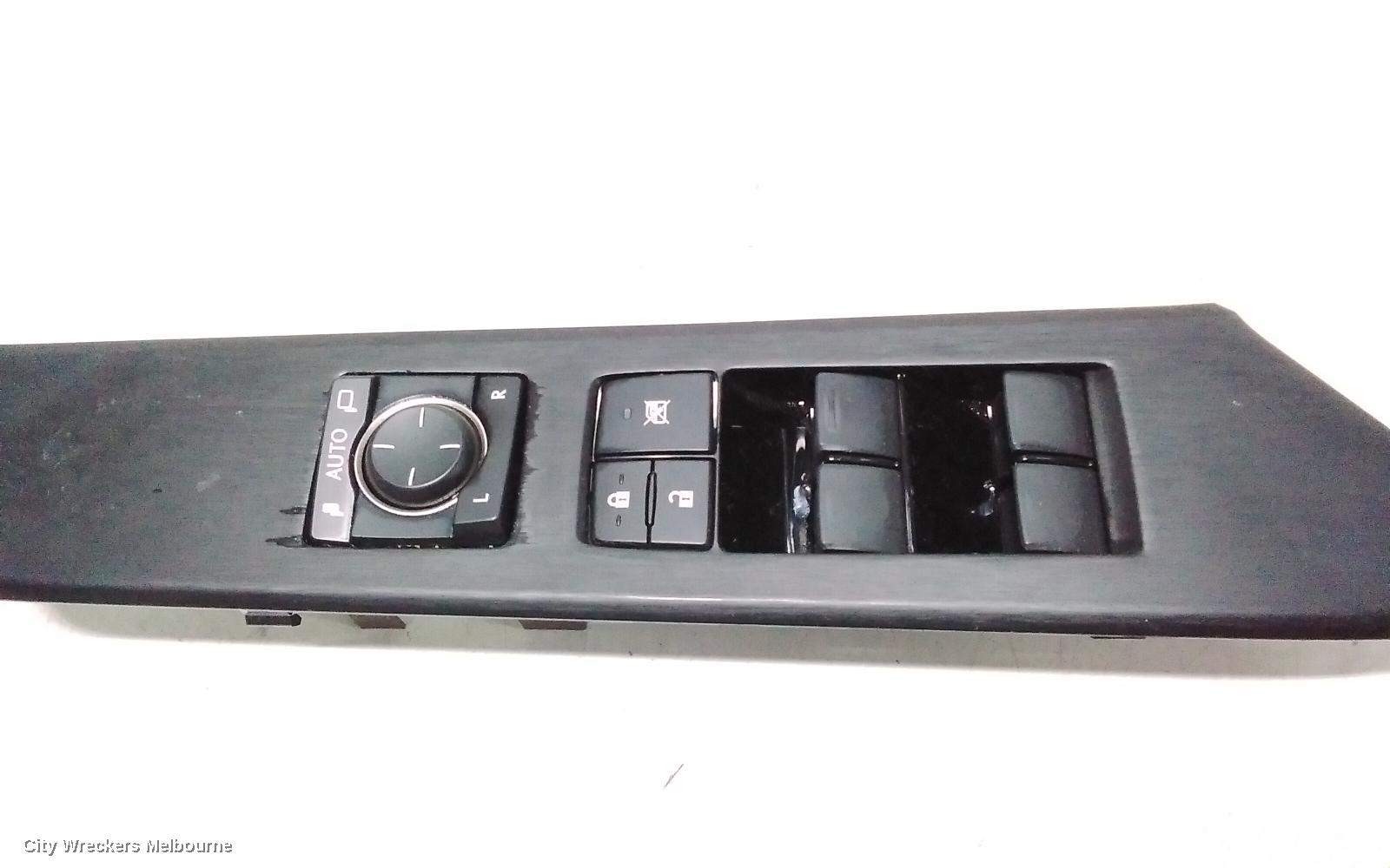 LEXUS UX PWR DR WIND SWITCH, RH FRONT, BLOCK MASTER SWITCH, AUTO FOLD, X10, 10/2018 ONWARDS