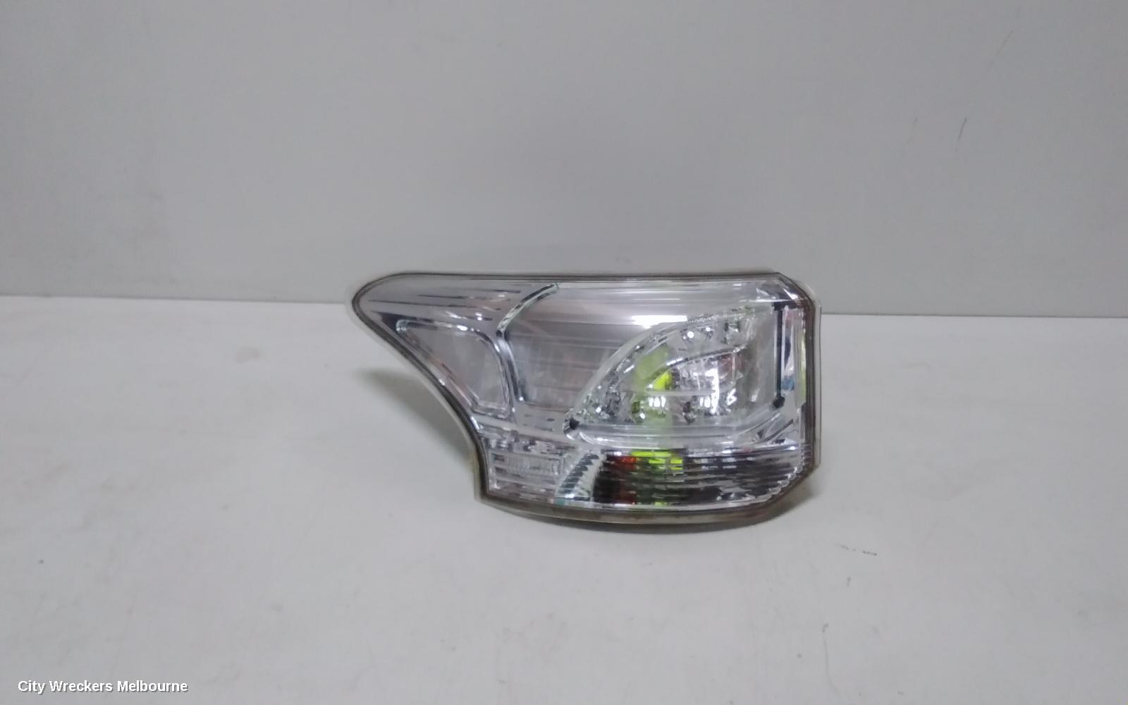 MITSUBISHI OUTLANDER LEFT TAILLIGHT, ZJ, IN BODY, LED, 10/2012 - 03/2015