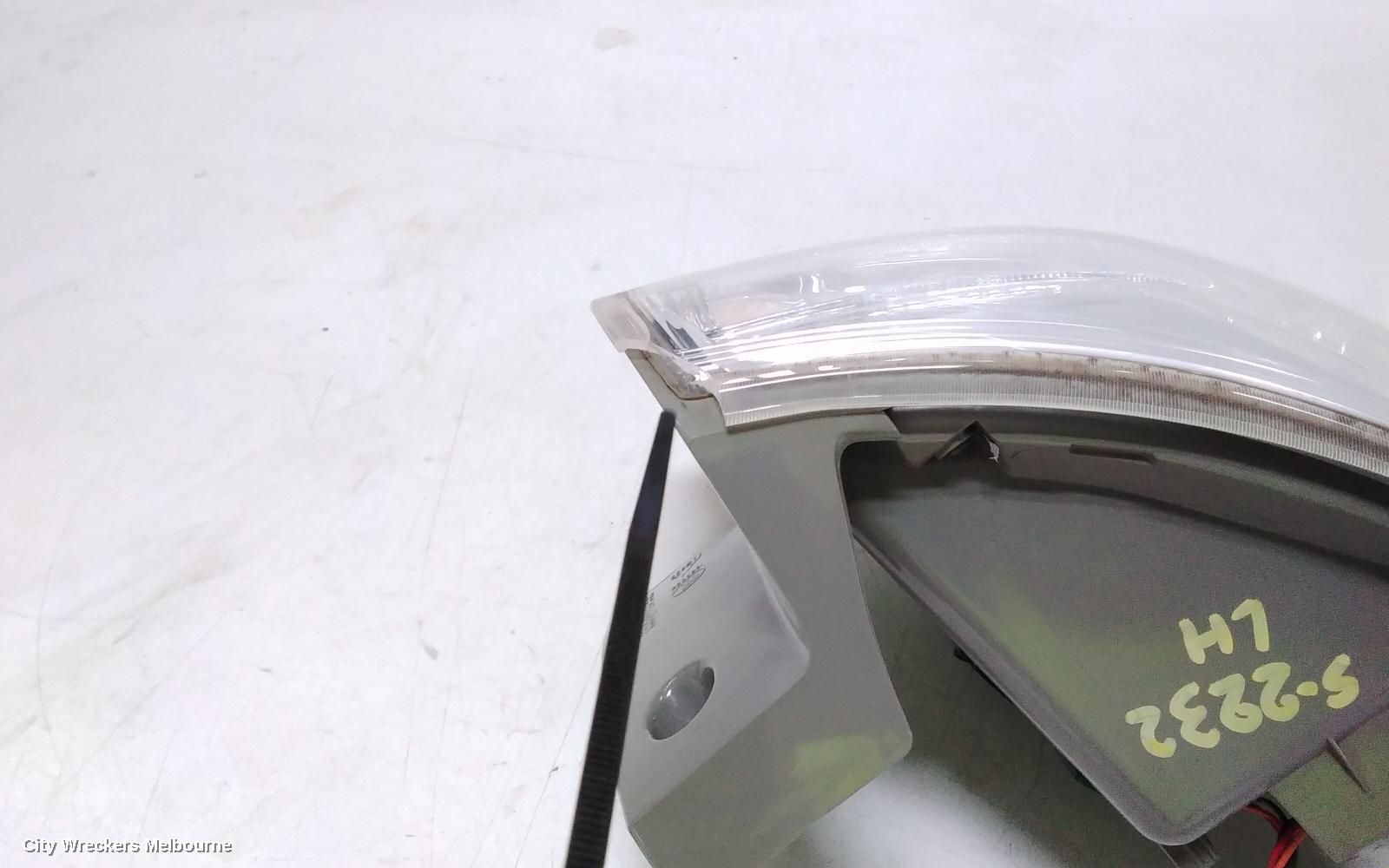 MITSUBISHI OUTLANDER LEFT TAILLIGHT, ZJ, IN BODY, LED, 10/2012 - 03/2015