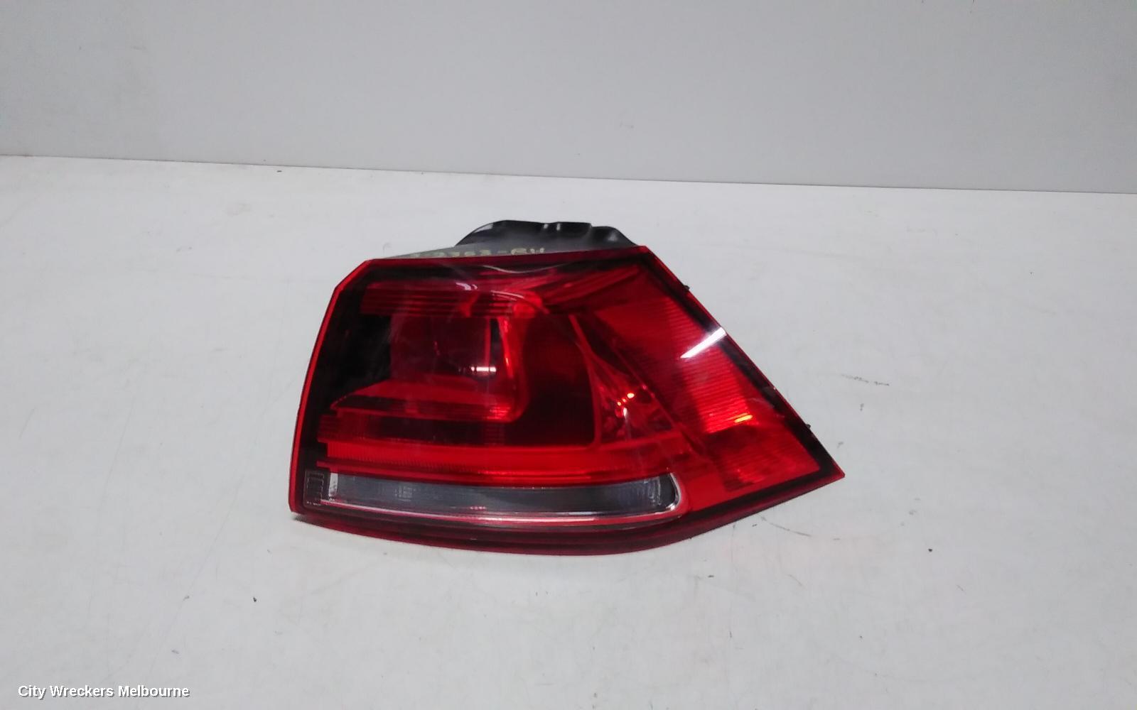 VOLKSWAGEN GOLF RIGHT TAILLIGHT, GEN 7, HATCH, STANDARD, TRENDLINE/COMFORTLINE, NON LED TYPE, NON TINTED TYPE, 12/2012 - 03/2017