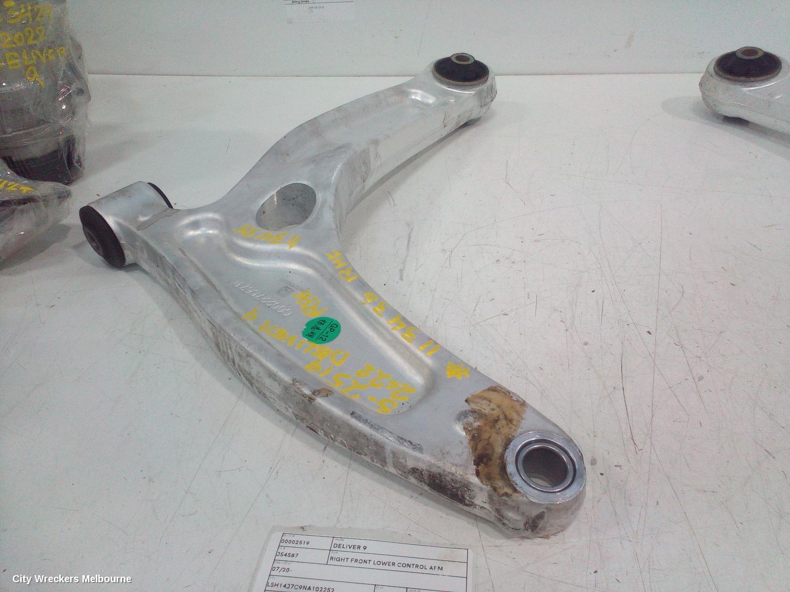 LDV DELIVER 9 RIGHT FRONT LOWER CONTROL ARM, 07/2020 ONWARDS