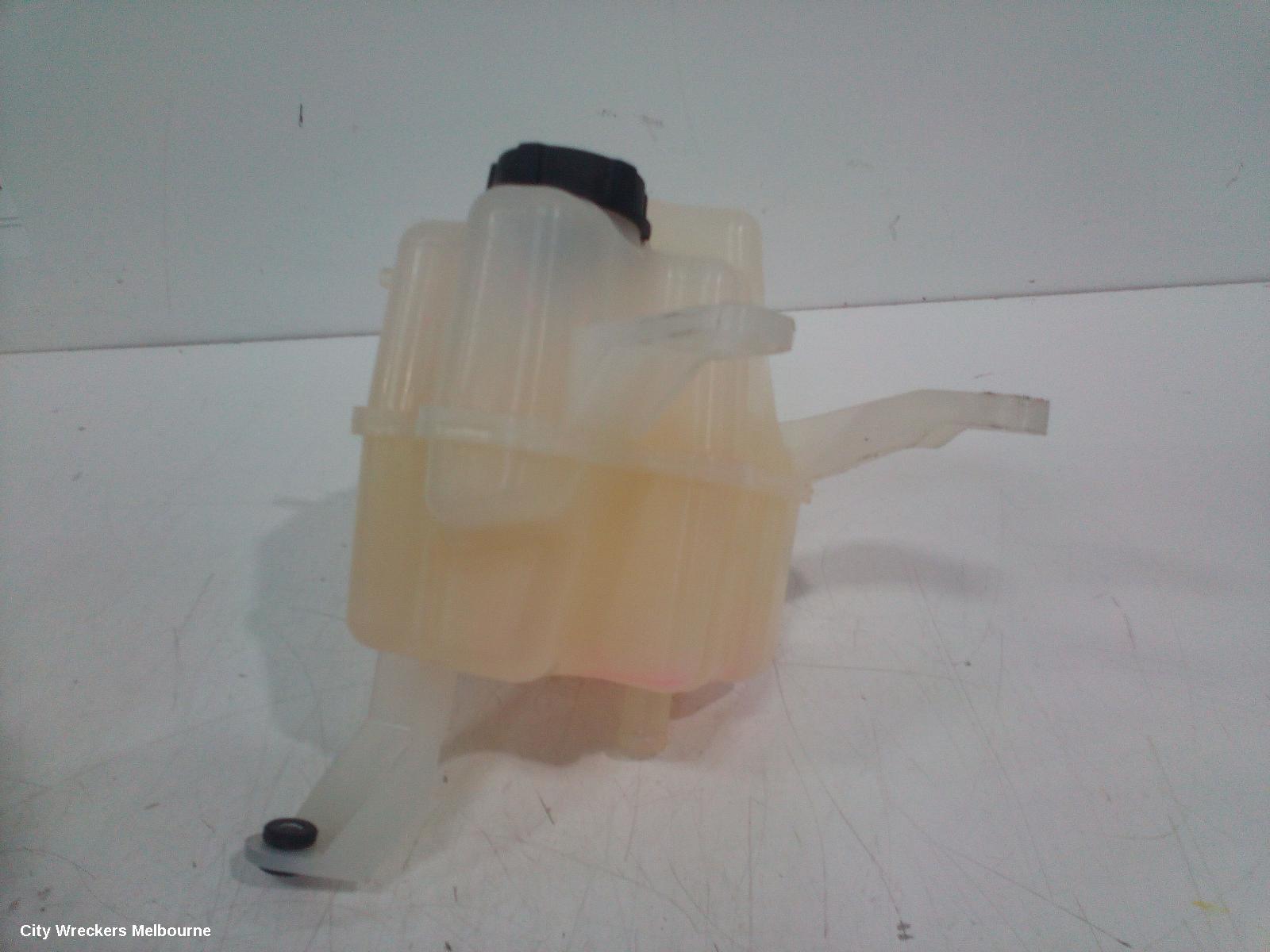 LDV DELIVER 9 WASHER BOTTLE, 07/2020 ONWARDS