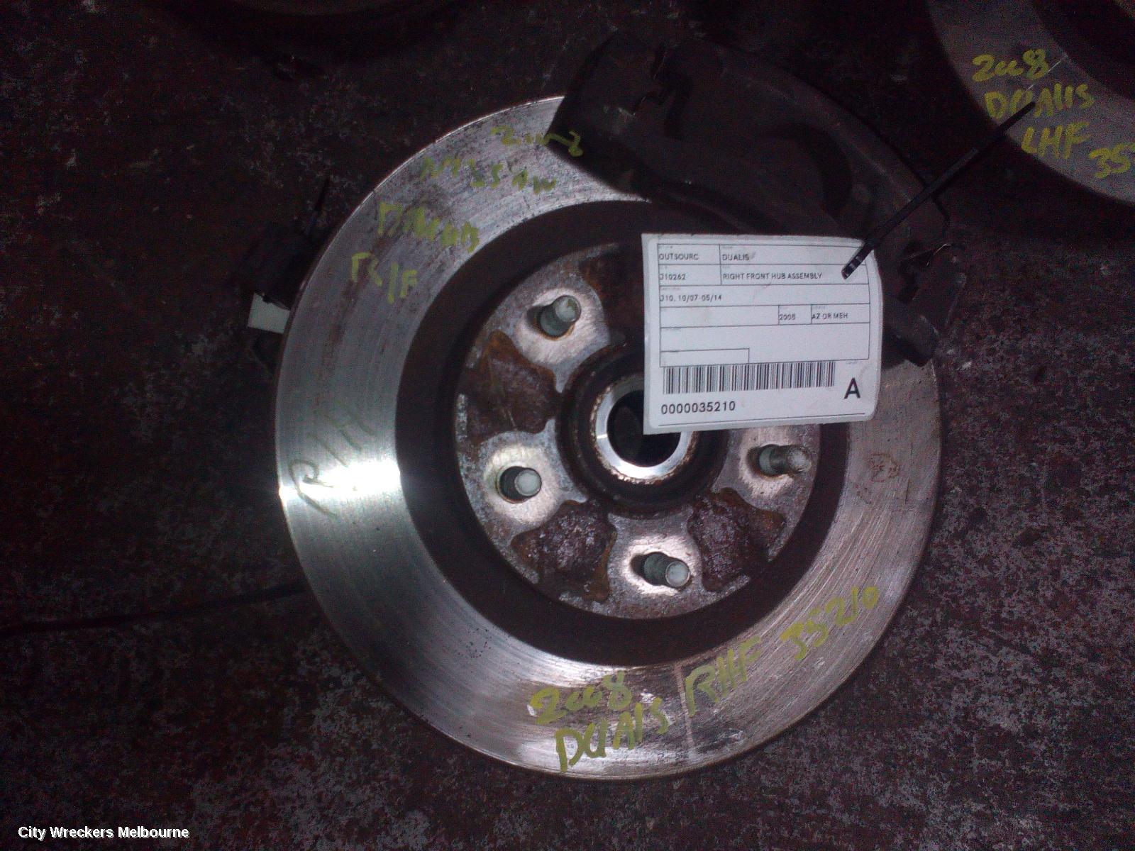 NISSAN DUALIS RIGHT FRONT HUB ASSEMBLY, J10, 10/2007 - 05/2014