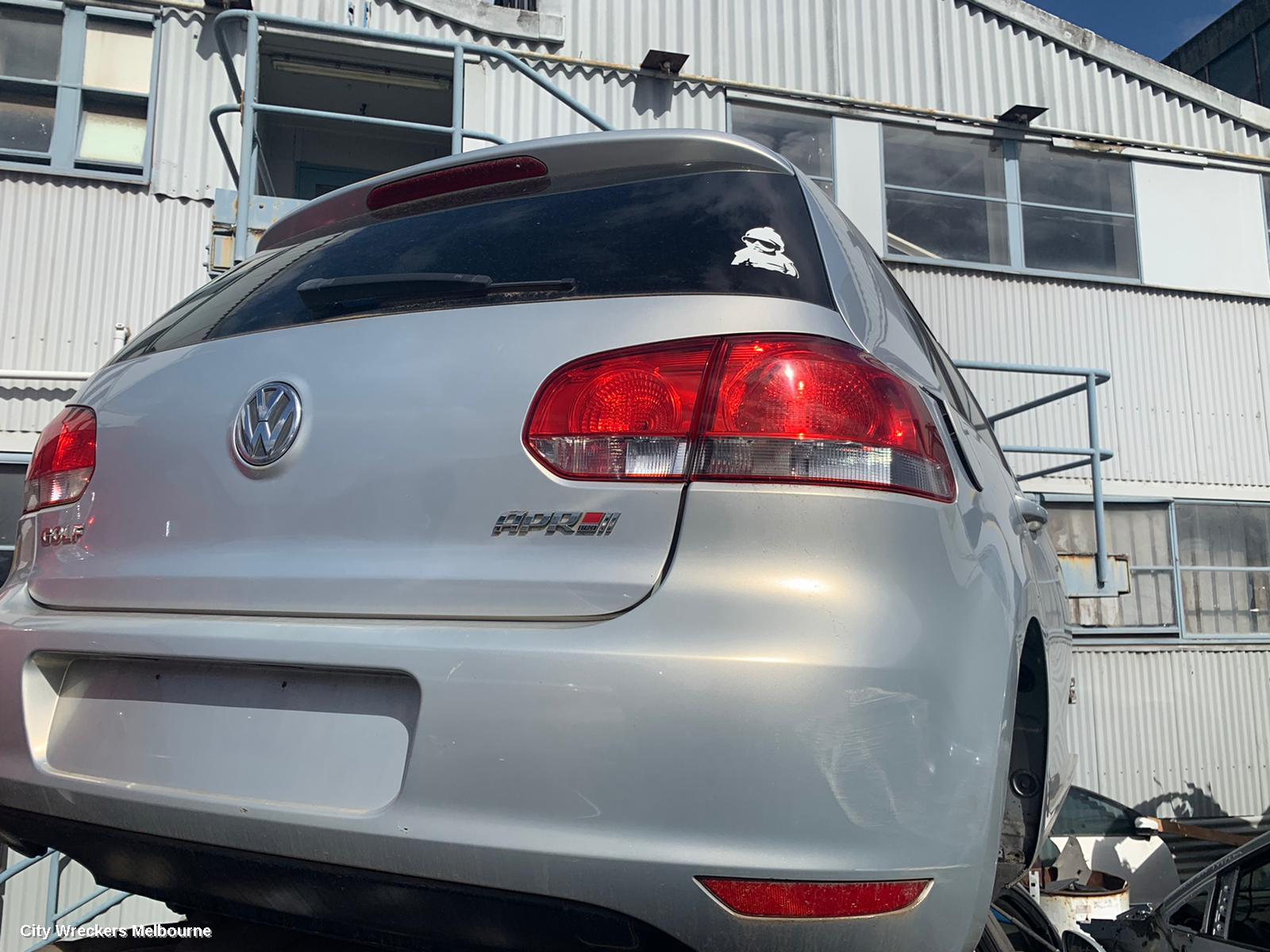 VOLKSWAGEN GOLF LEFT REAR STRUT, ***USE SHOCK ABSORBER PART TYPE***