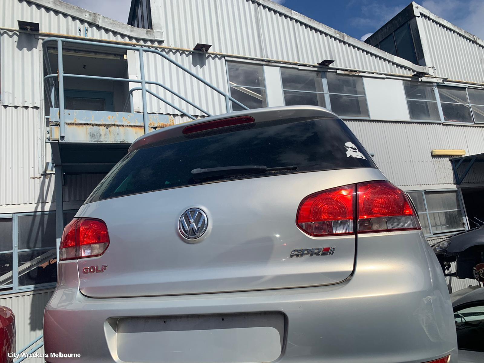 VOLKSWAGEN GOLF LEFT REAR STRUT, ***USE SHOCK ABSORBER PART TYPE***