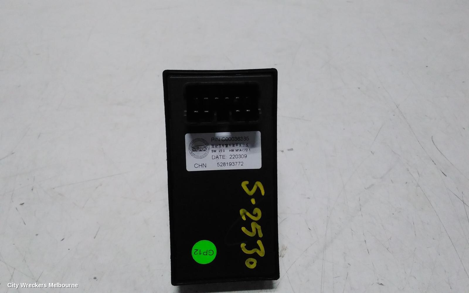 LDV G10 PWR DR WIND SWITCH, RH FRONT (MASTER SWITCH), SV7A/SV7C, WAGON/VAN, 04/2015 ONWARDS