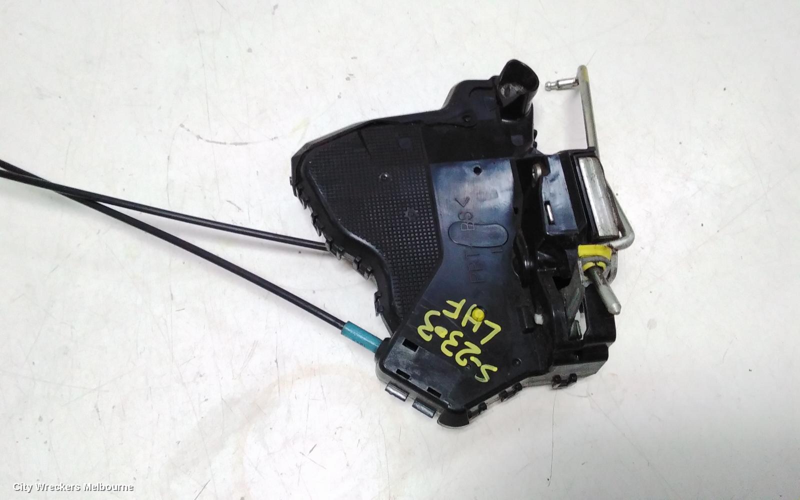 TOYOTA HIACE DOOR/BOOT/GATE LOCK, LEFT FRONT DOOR LOCK, TRH/KDH, 03/2005 - 04/2019