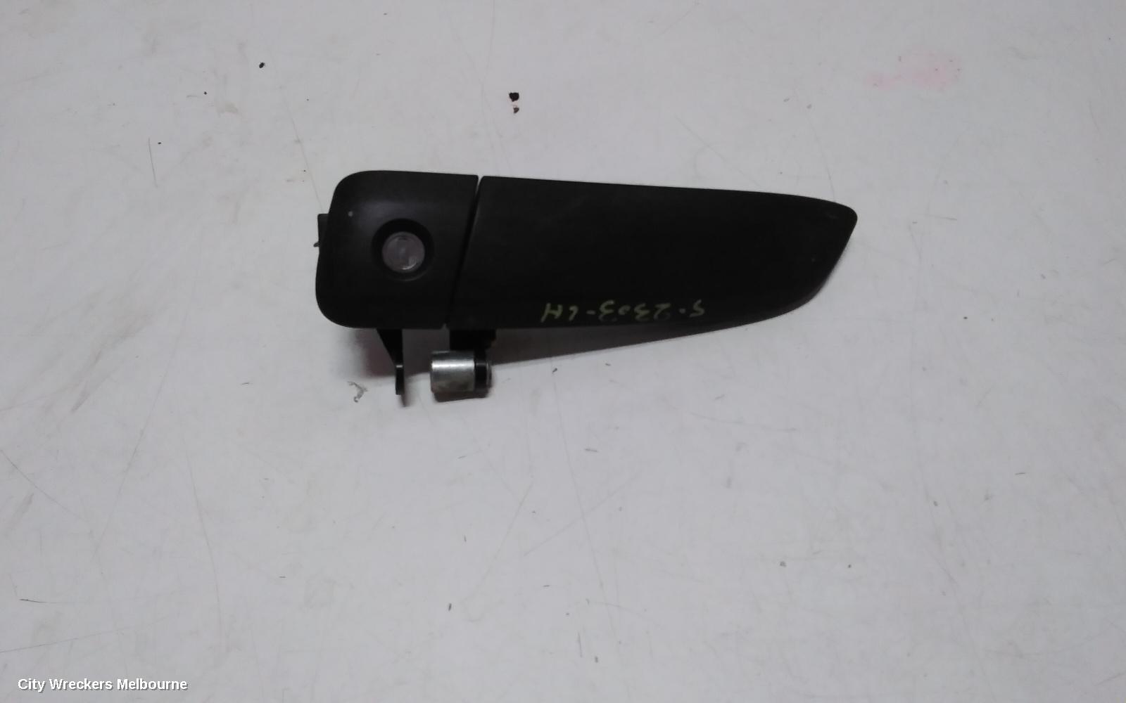 TOYOTA HIACE DOOR HANDLE, OUTER, LH FRONT, TRH/KDH, 03/2005 - 04/2019