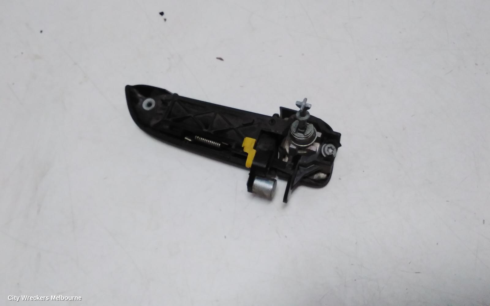 TOYOTA HIACE DOOR HANDLE, OUTER, LH FRONT, TRH/KDH, 03/2005 - 04/2019