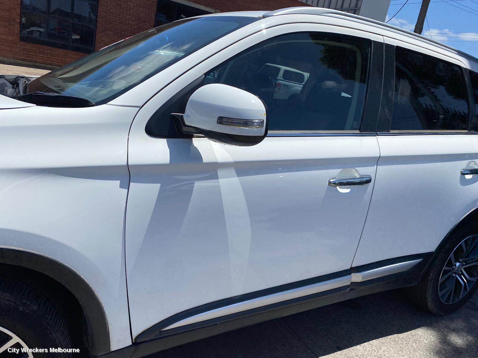 MITSUBISHI OUTLANDER MOUNT, ZK, 04/2015 - 07/2021