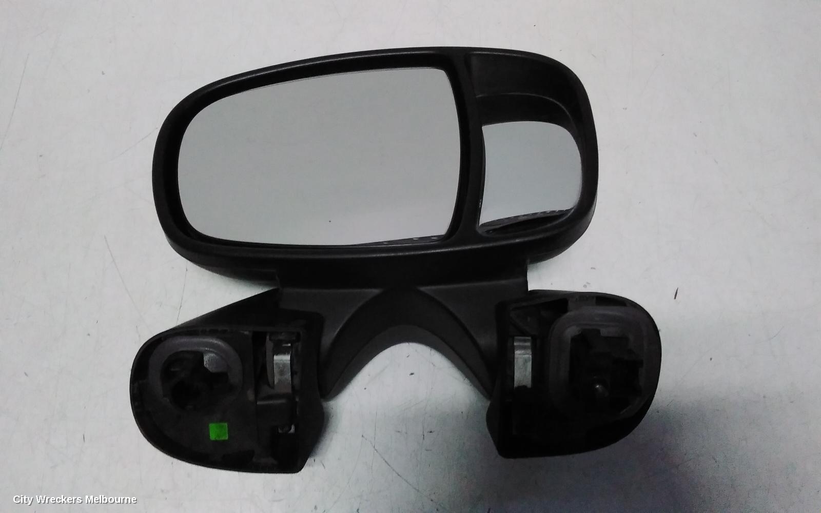 RENAULT TRAFIC RIGHT DOOR MIRROR, X82, BLACK, 01/2015 - 12/2021