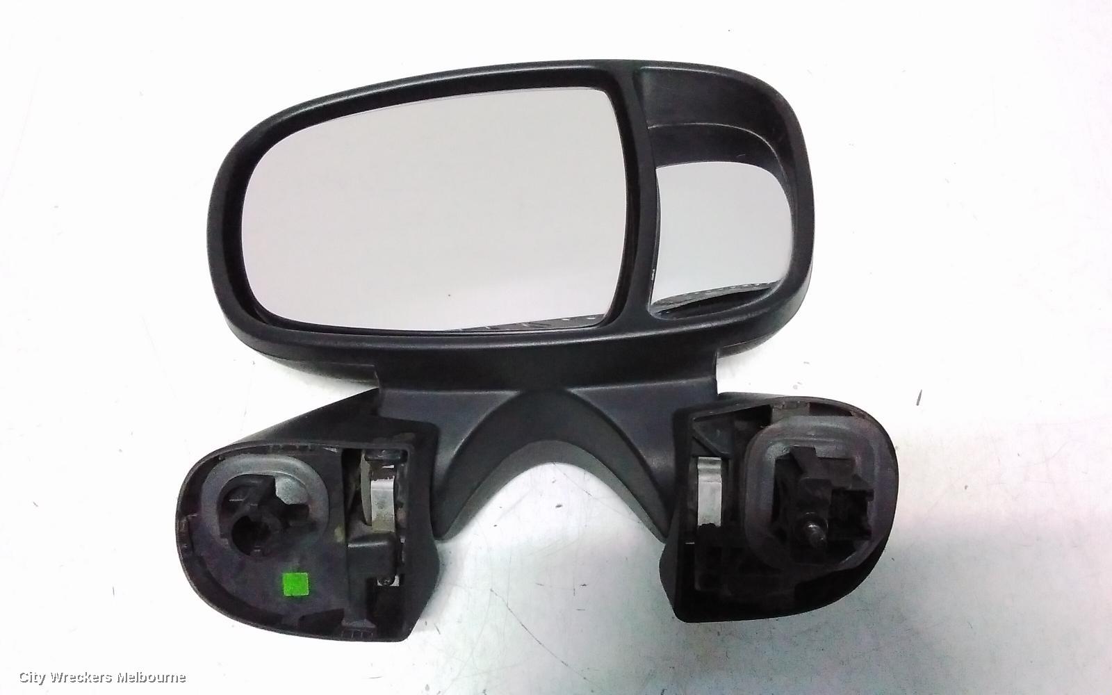 RENAULT TRAFIC RIGHT DOOR MIRROR, X82, BLACK, 01/2015 - 12/2021