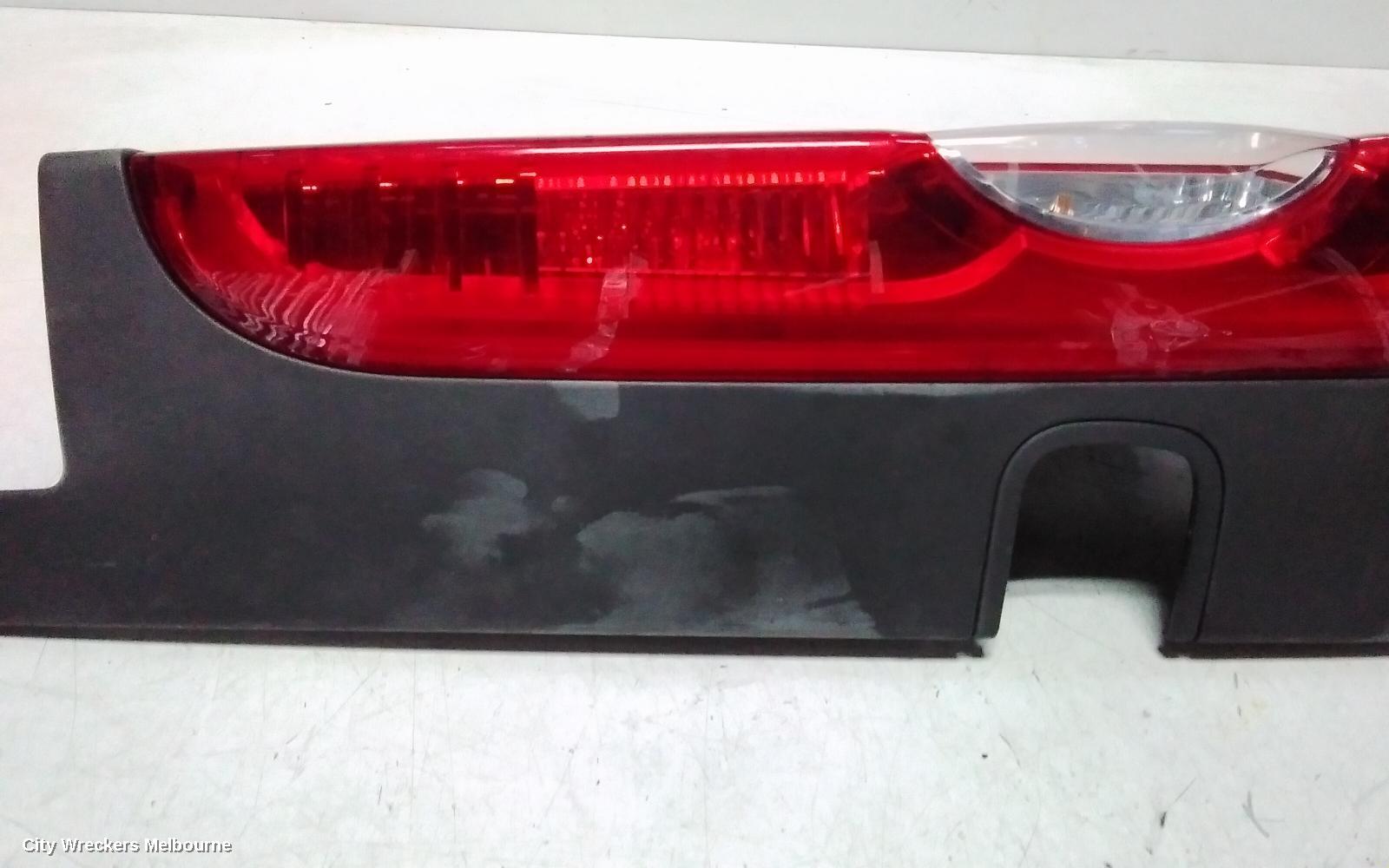 RENAULT TRAFIC LEFT TAILLIGHT, X82, IN BODY, UPPER, 01/2015 ONWARDS