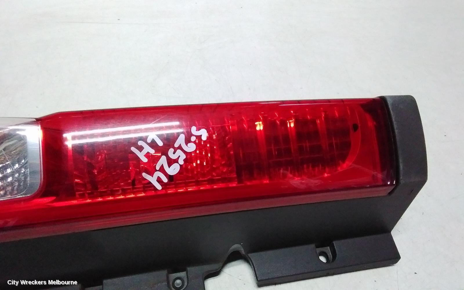 RENAULT TRAFIC LEFT TAILLIGHT, X82, IN BODY, UPPER, 01/2015 ONWARDS